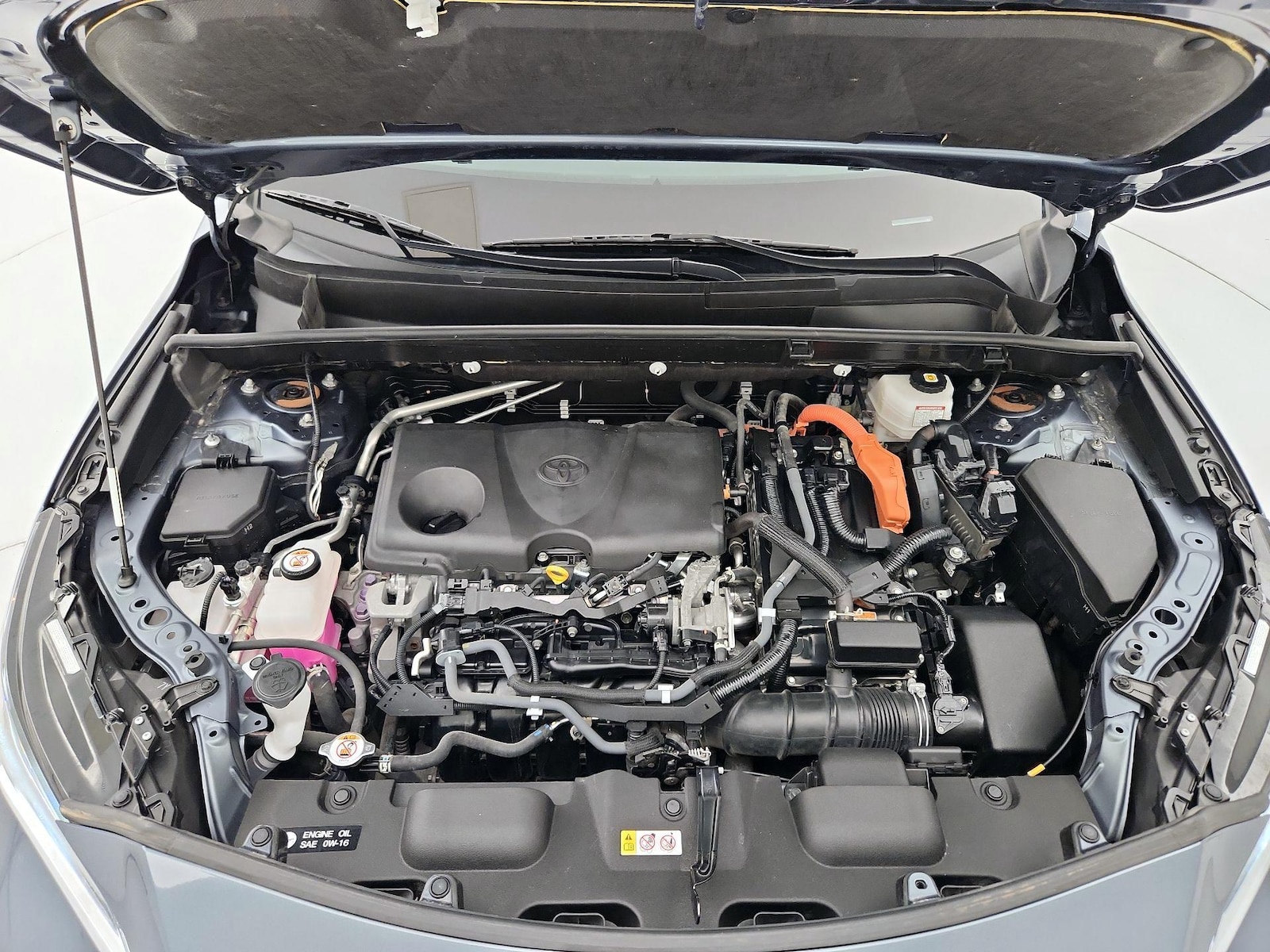 2021 Toyota Venza LE - Photo 22