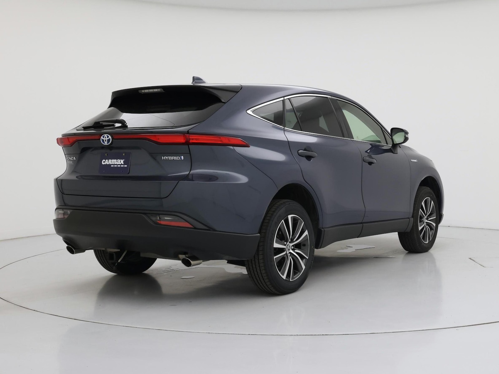 2021 Toyota Venza LE - Photo 9