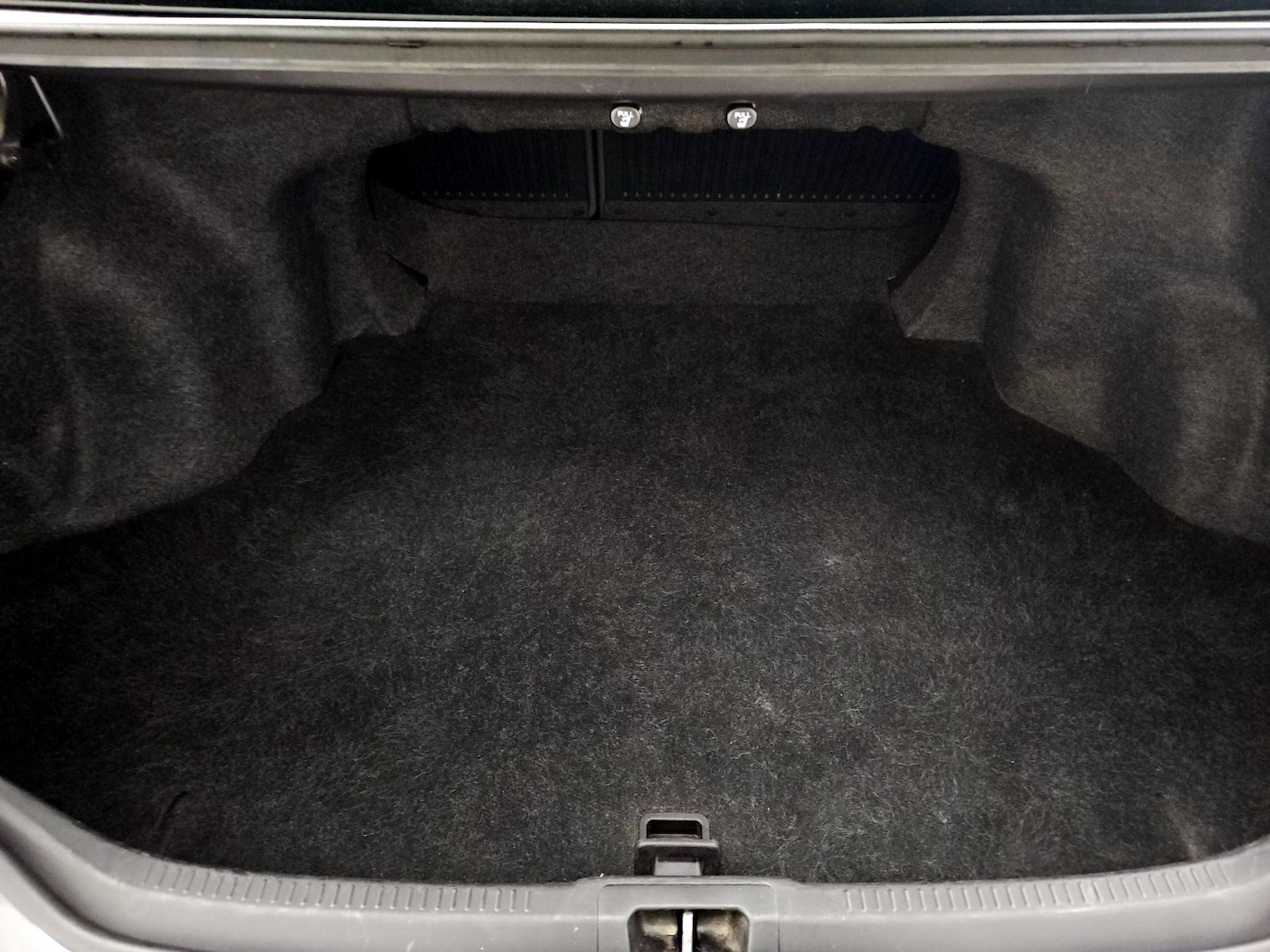 2014 Toyota Camry SE - Photo 21