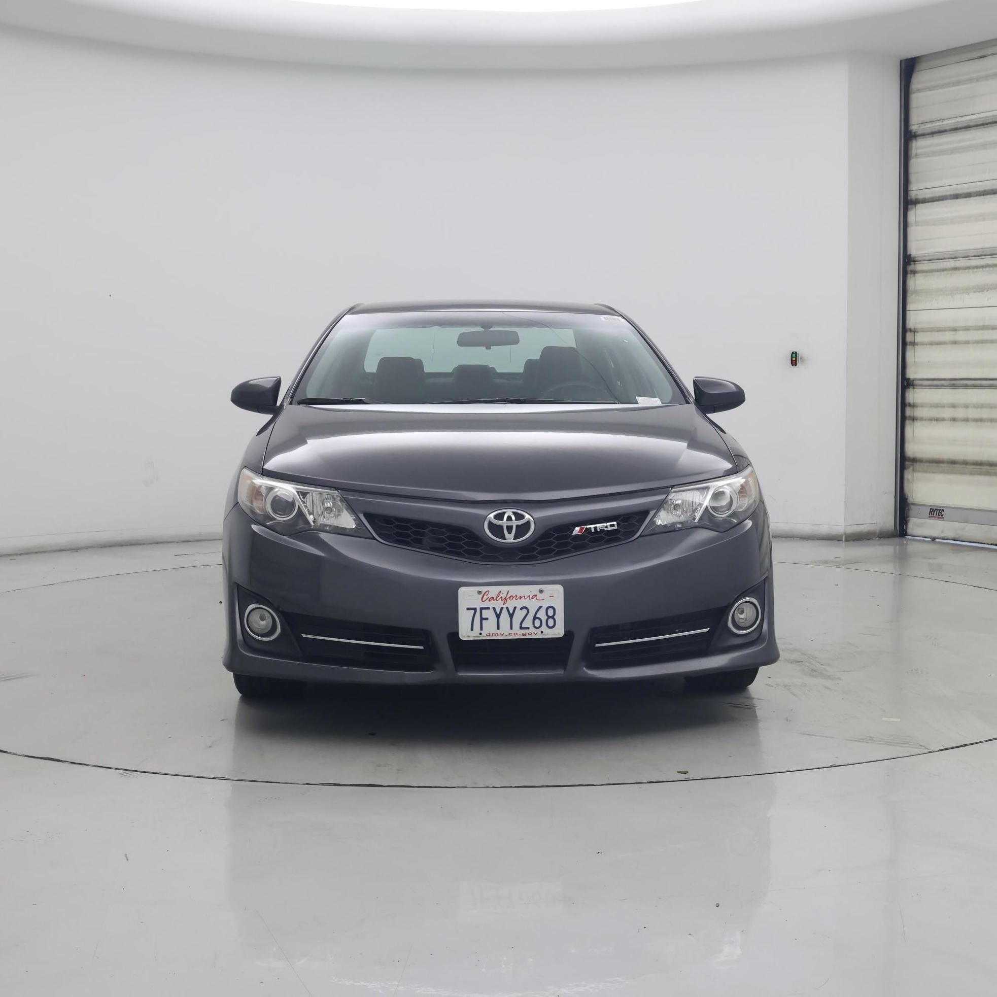 Thumbnail: 2014 Toyota Camry - 5