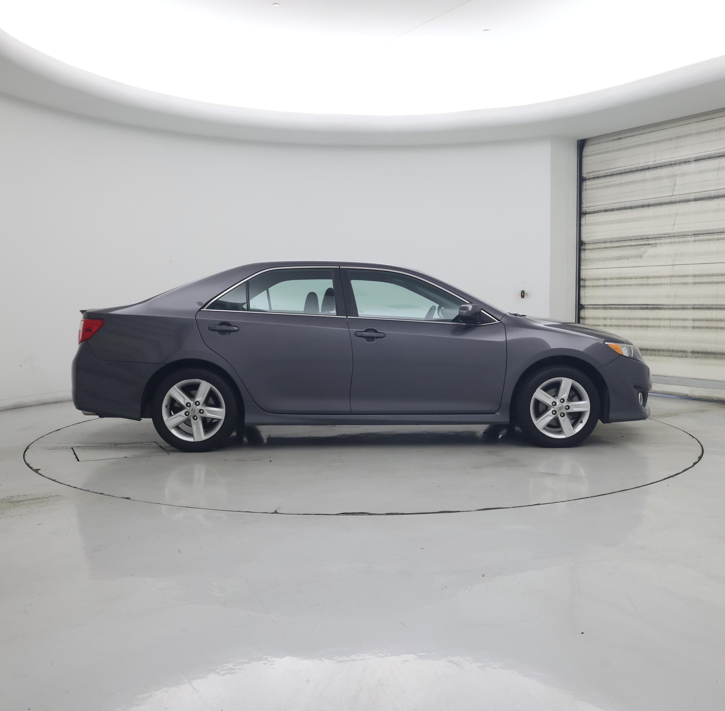 Thumbnail: 2014 Toyota Camry - 7