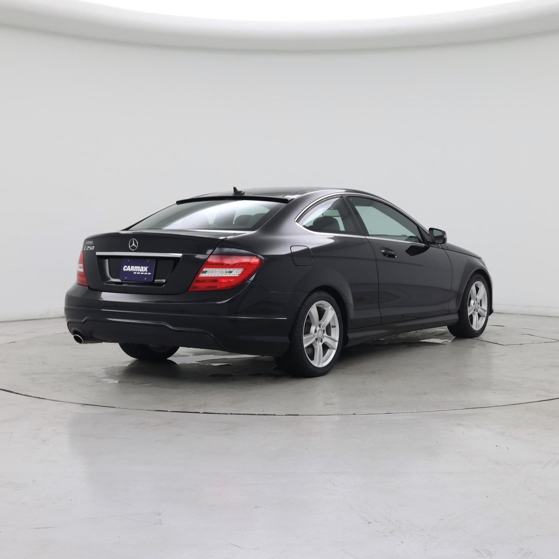 Thumbnail: 2015 Mercedes-Benz C-Class - 8