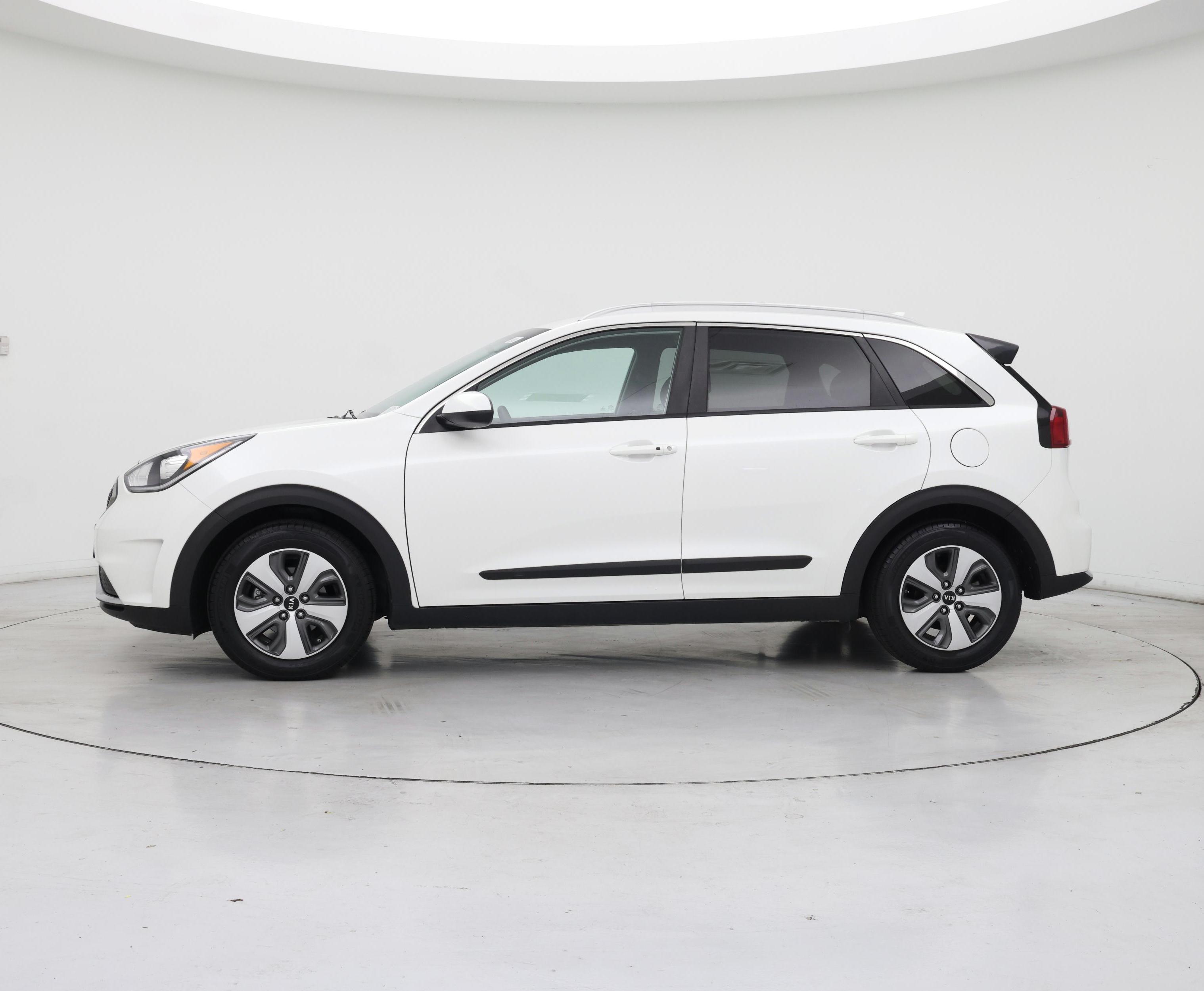 Thumbnail: 2019 Kia Niro - 3