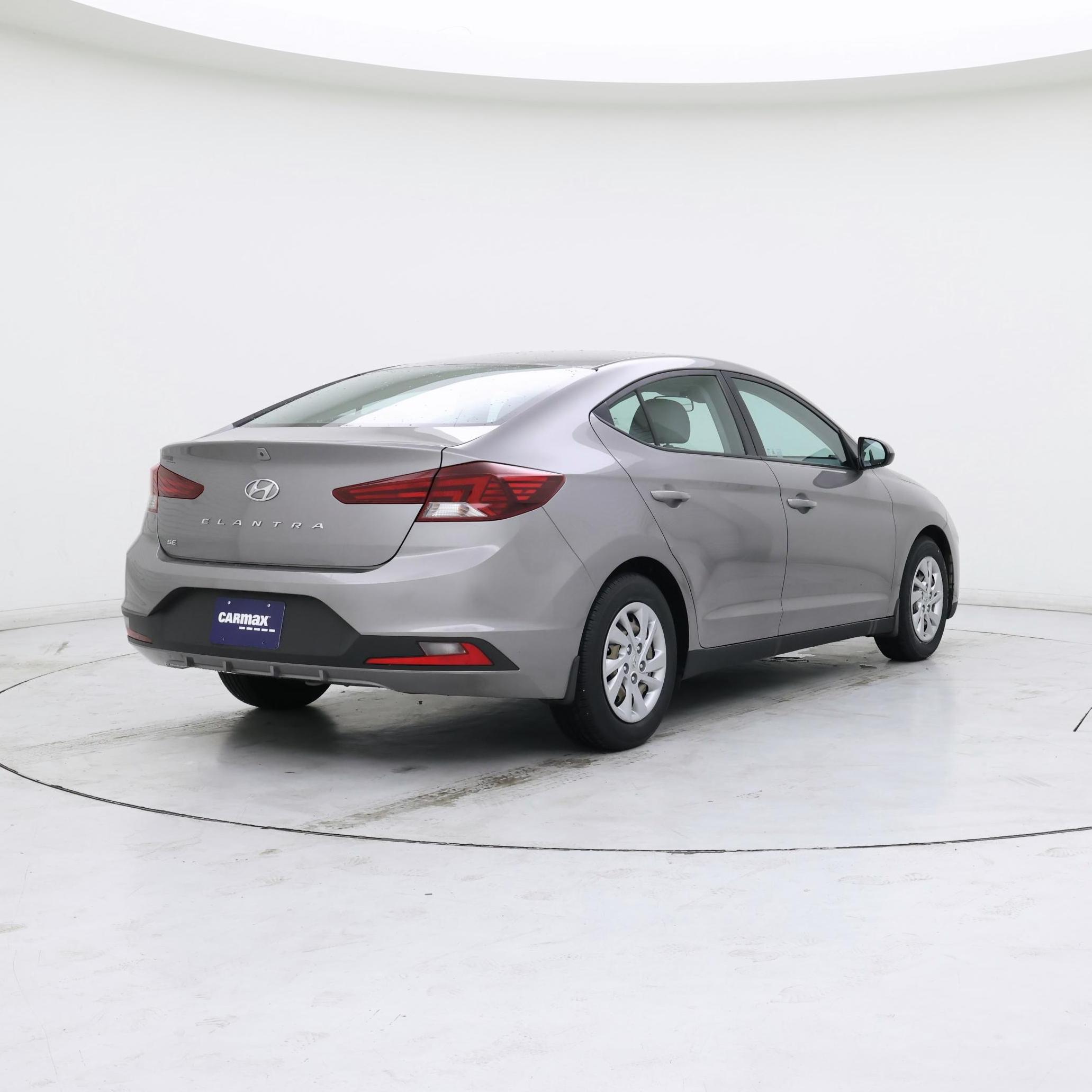 Thumbnail: 2020 Hyundai Elantra - 8