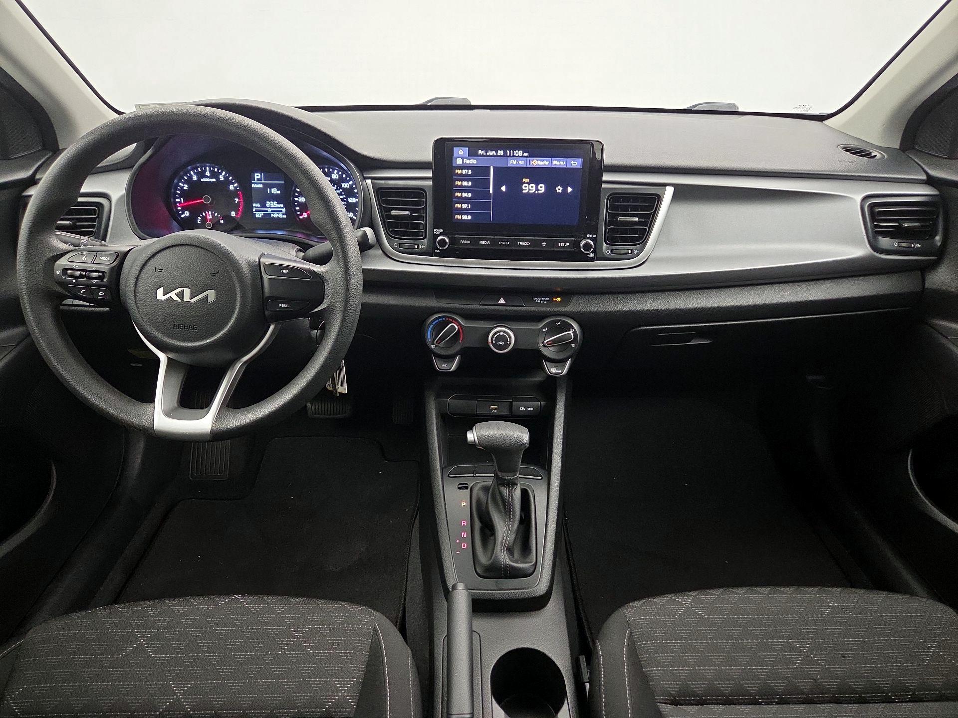 Thumbnail: 2023 Kia Rio - 9