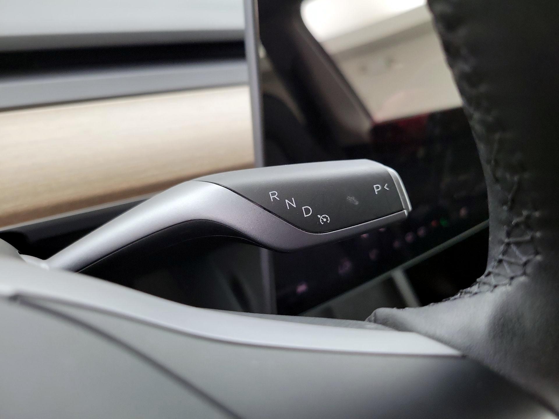Thumbnail: 2022 Tesla Model Y - 17