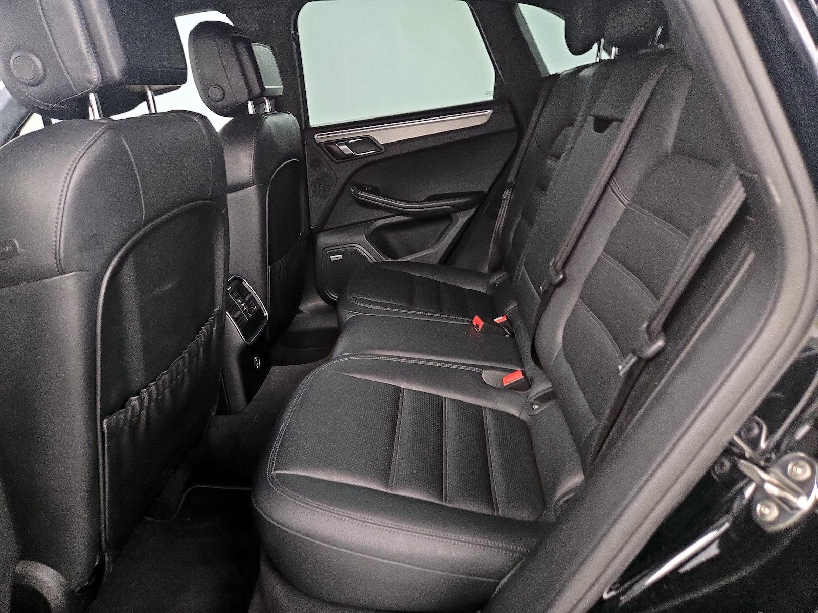Rear Air Conditioning