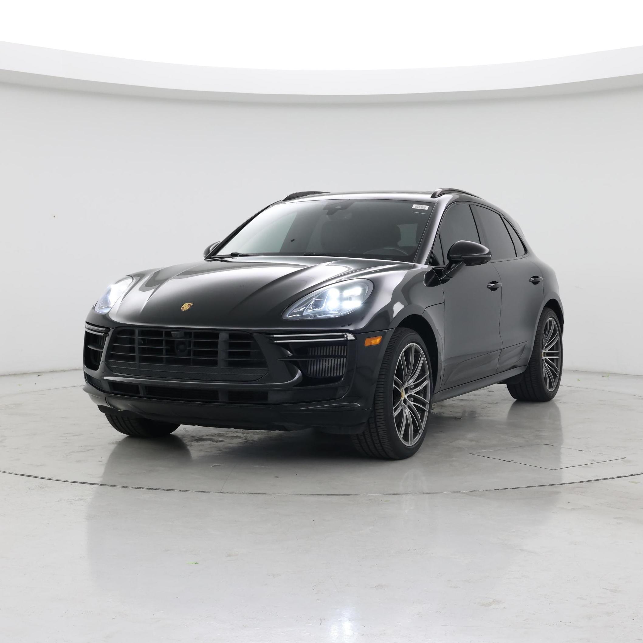Thumbnail: 2020 Porsche Macan - 4