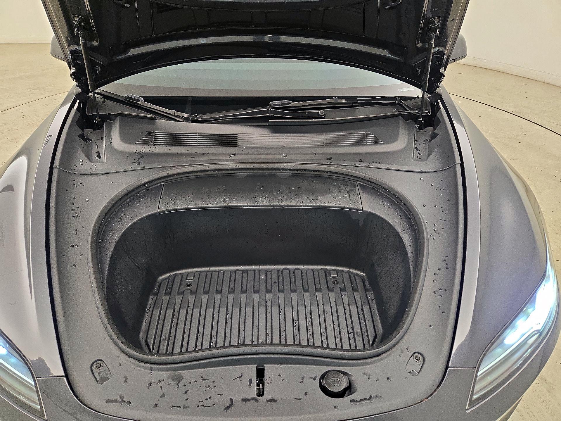 Thumbnail: 2024 Tesla Model 3 - 18