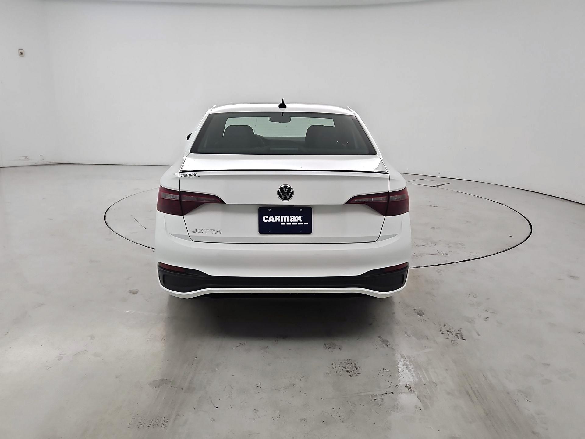 Thumbnail: 2023 Volkswagen Jetta - 6
