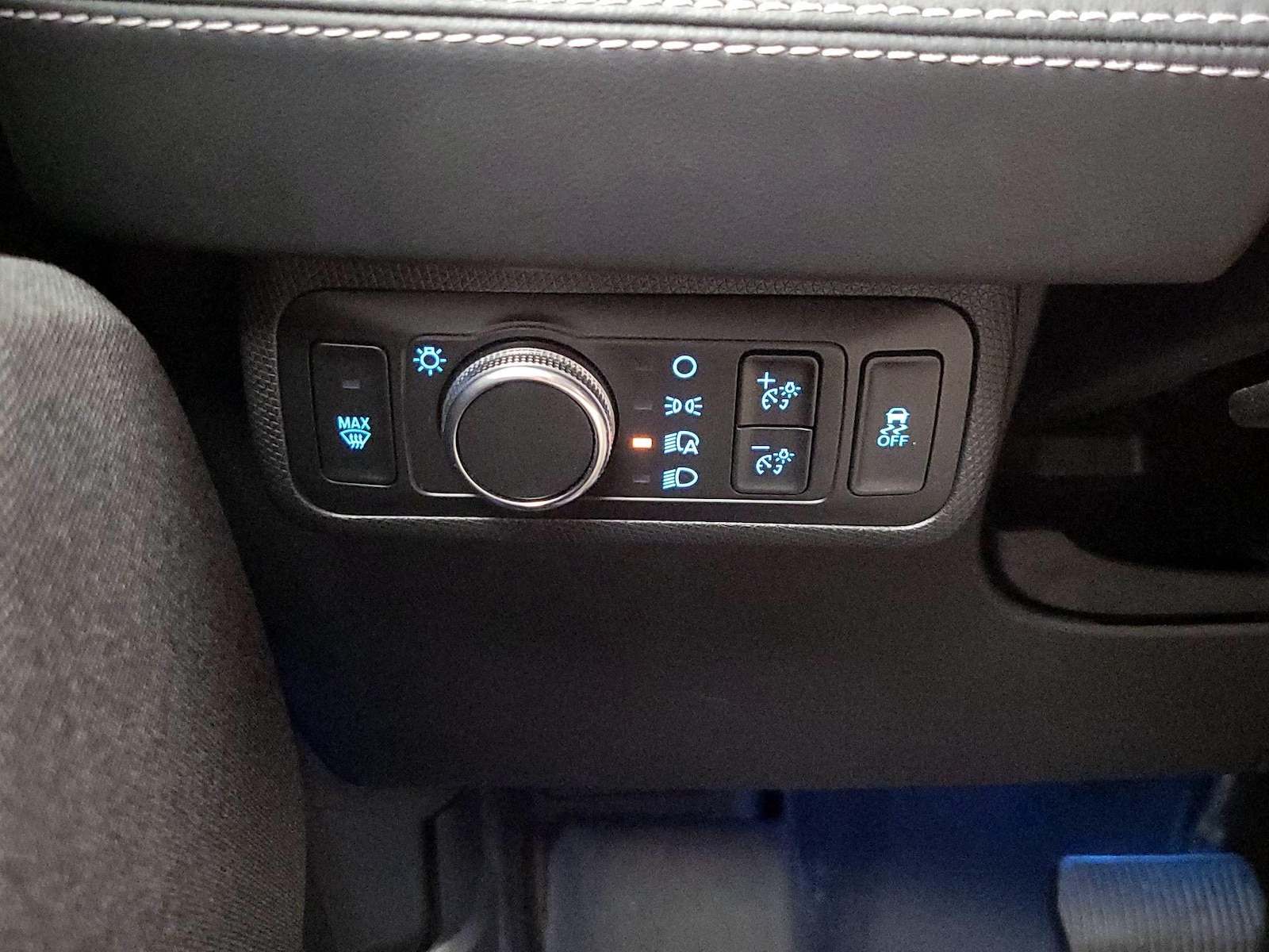 2022 Ford Mustang Mach-E Premium AWD - Photo 14