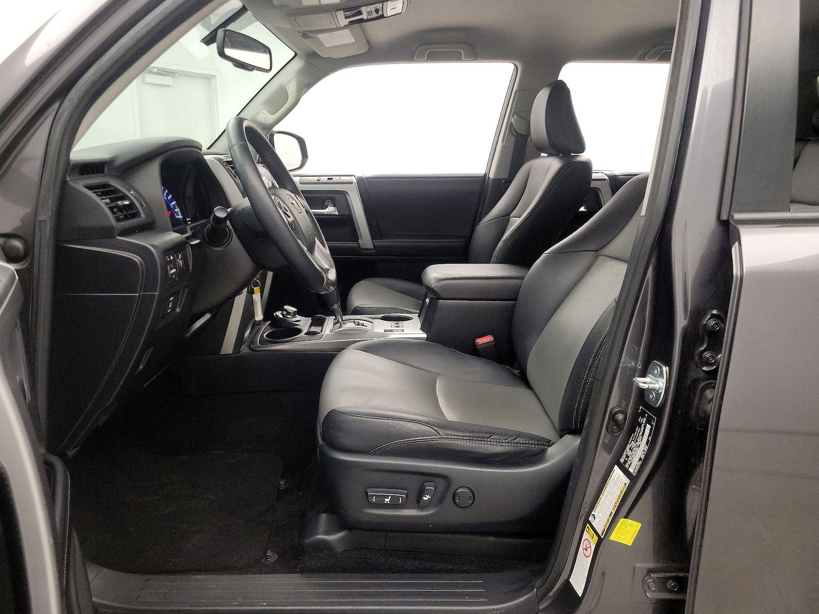 2017 Toyota 4Runner SR5 Premium - Photo 12