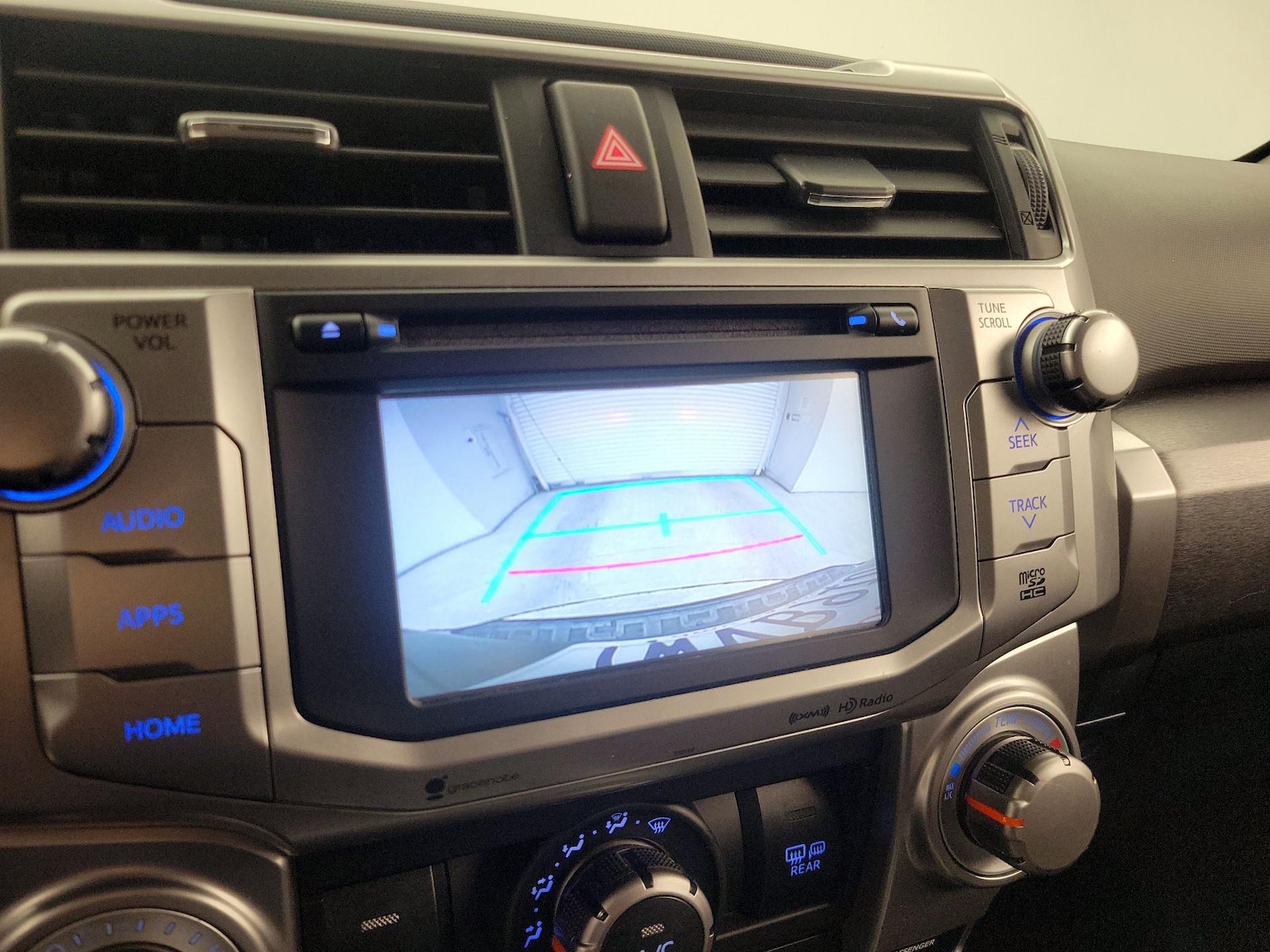 2017 Toyota 4Runner SR5 Premium - Photo 16