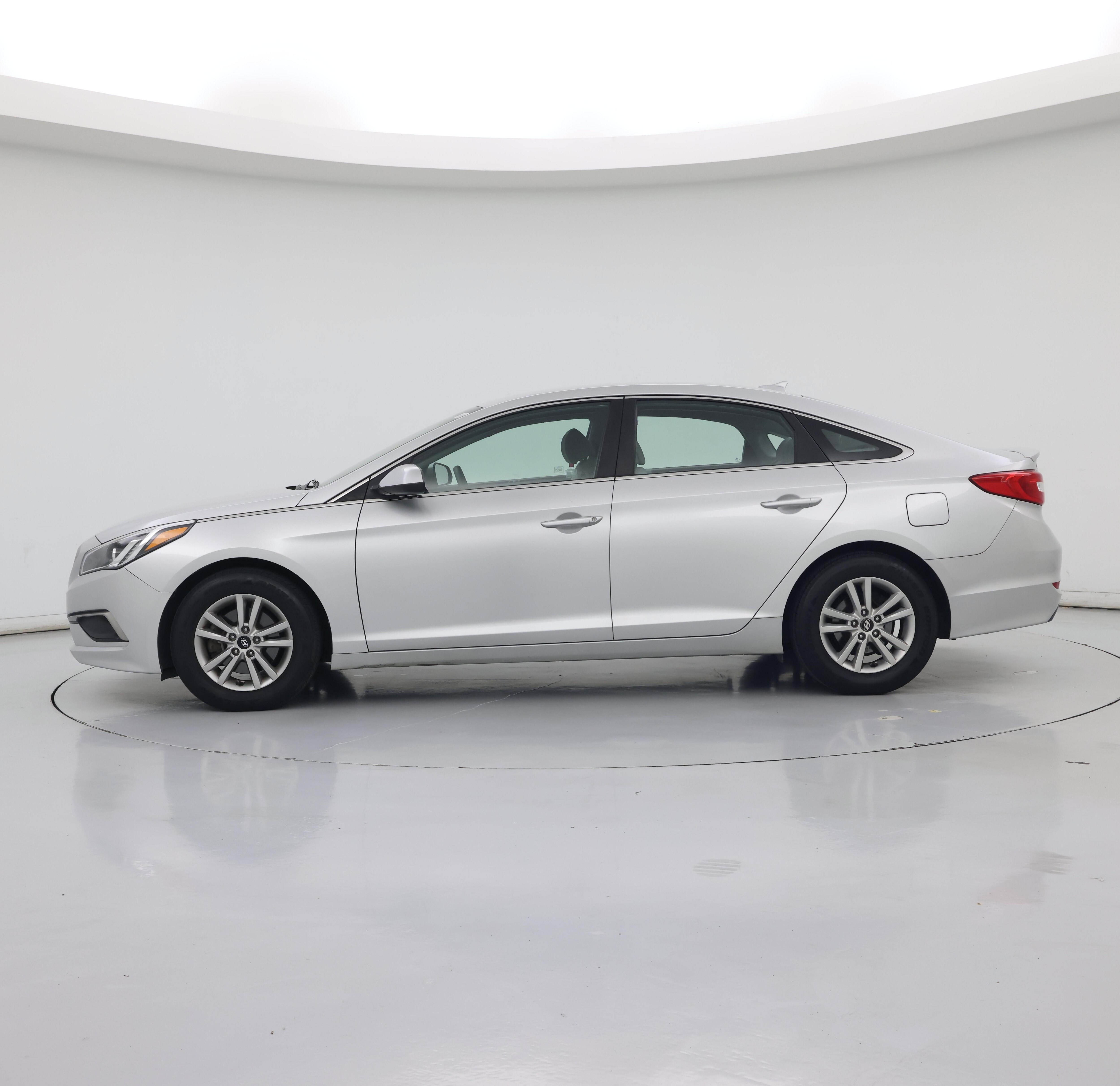 Thumbnail: 2017 Hyundai Sonata - 3