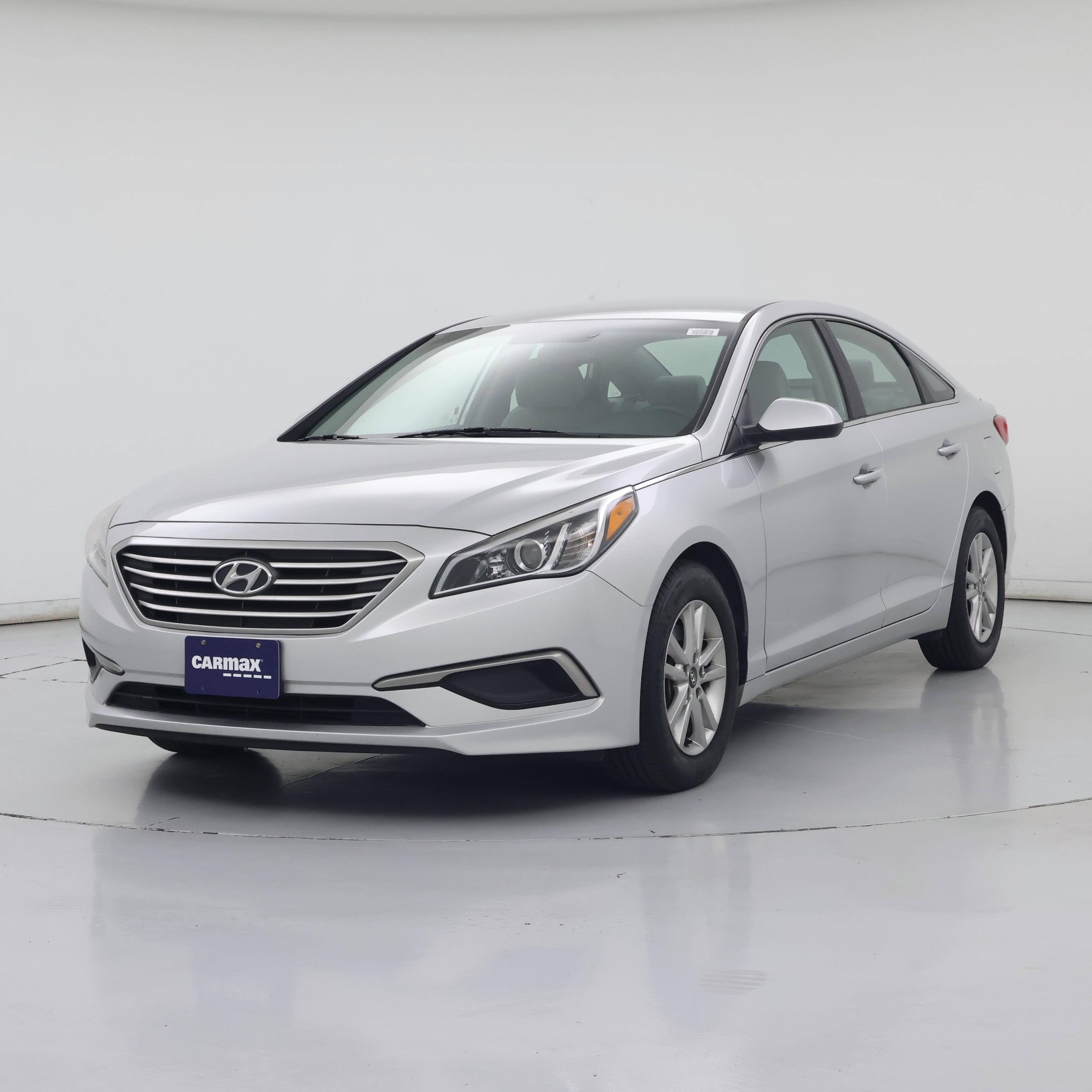 Thumbnail: 2017 Hyundai Sonata - 4