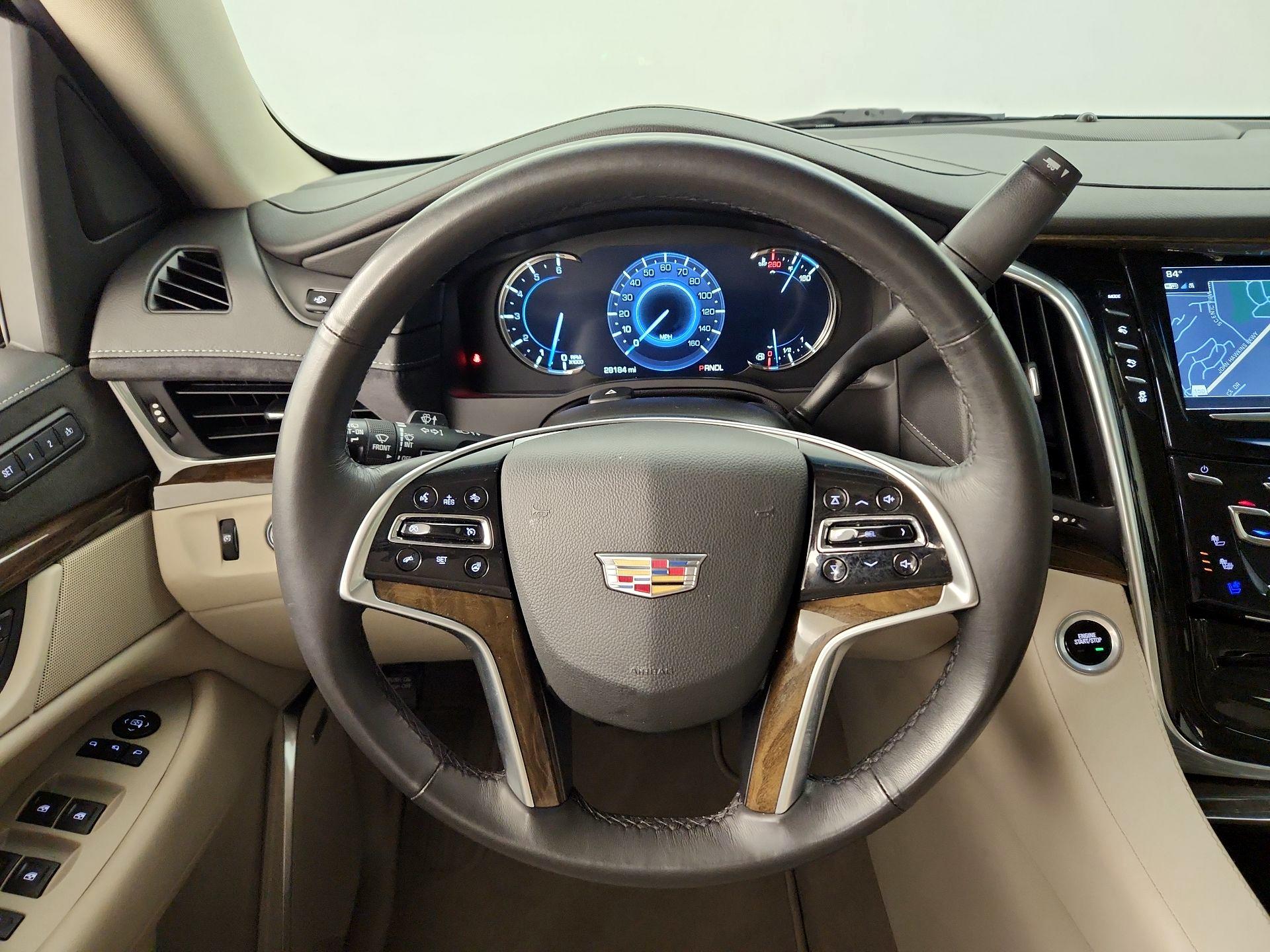Thumbnail: 2018 Cadillac Escalade - 10