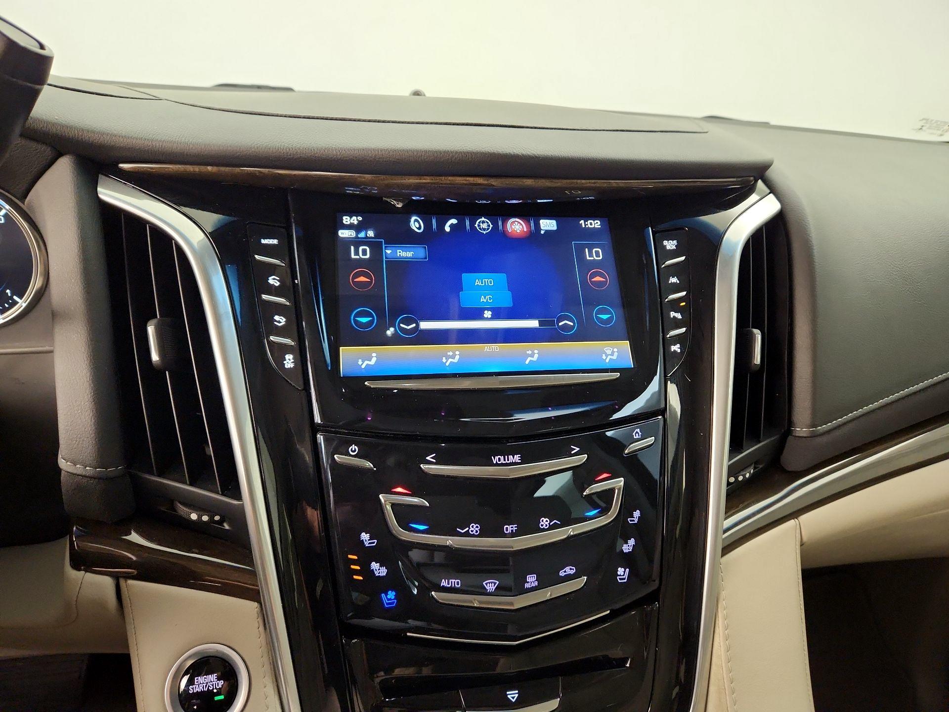 Thumbnail: 2018 Cadillac Escalade - 17
