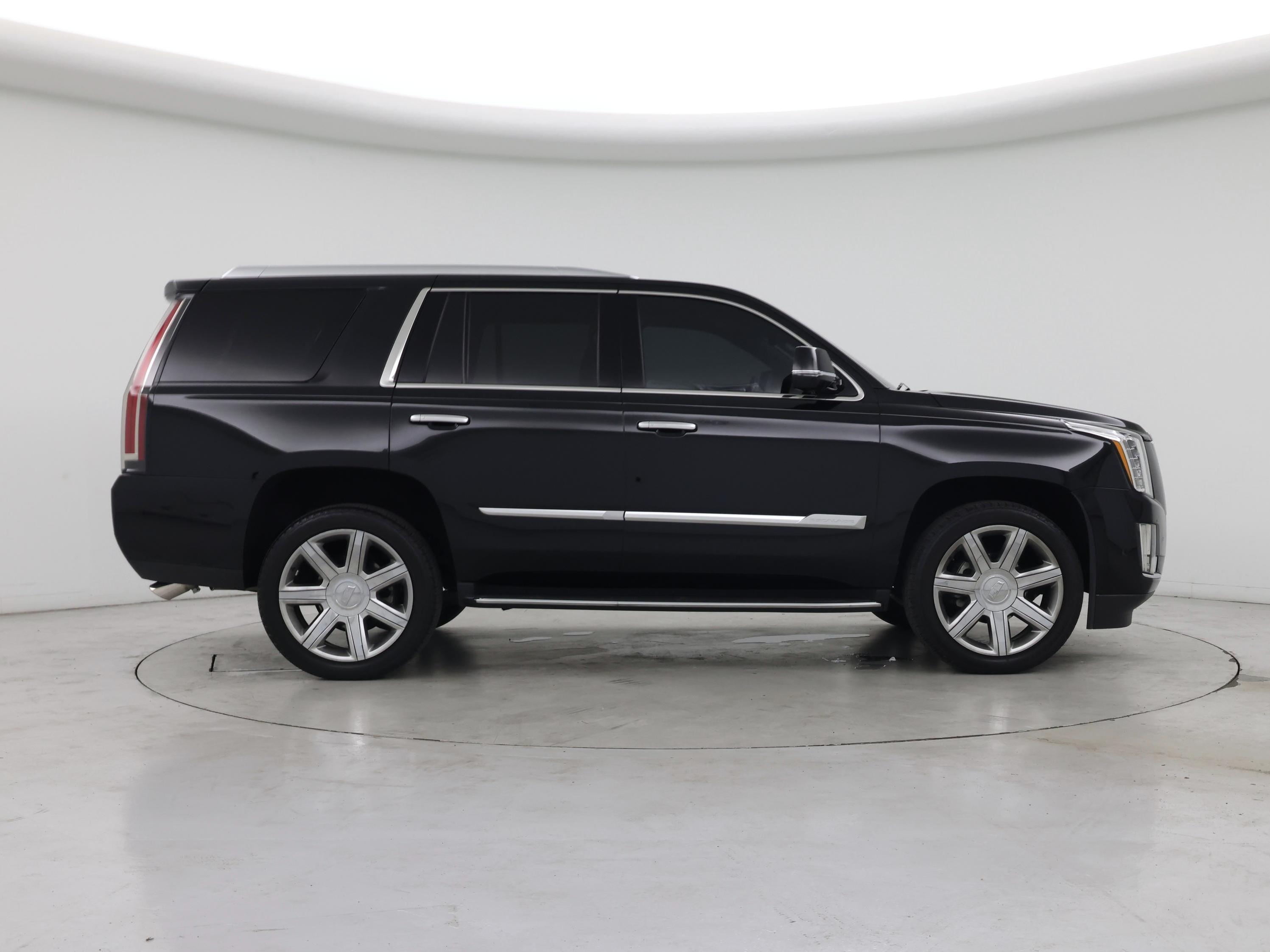 Thumbnail: 2018 Cadillac Escalade - 7