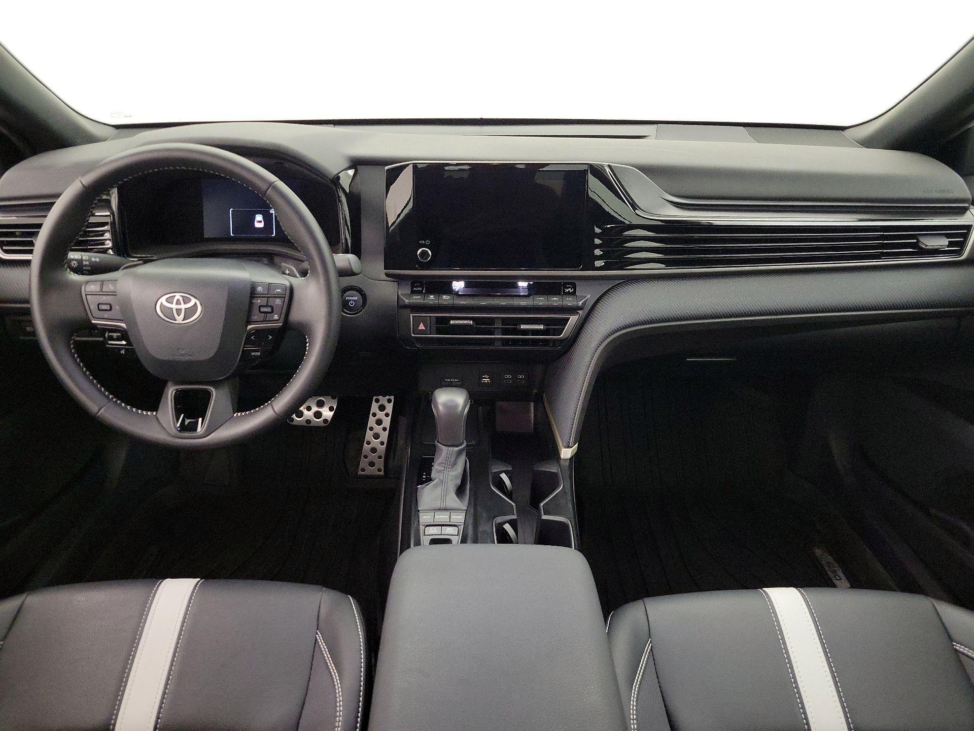 Thumbnail: 2025 Toyota Camry - 9