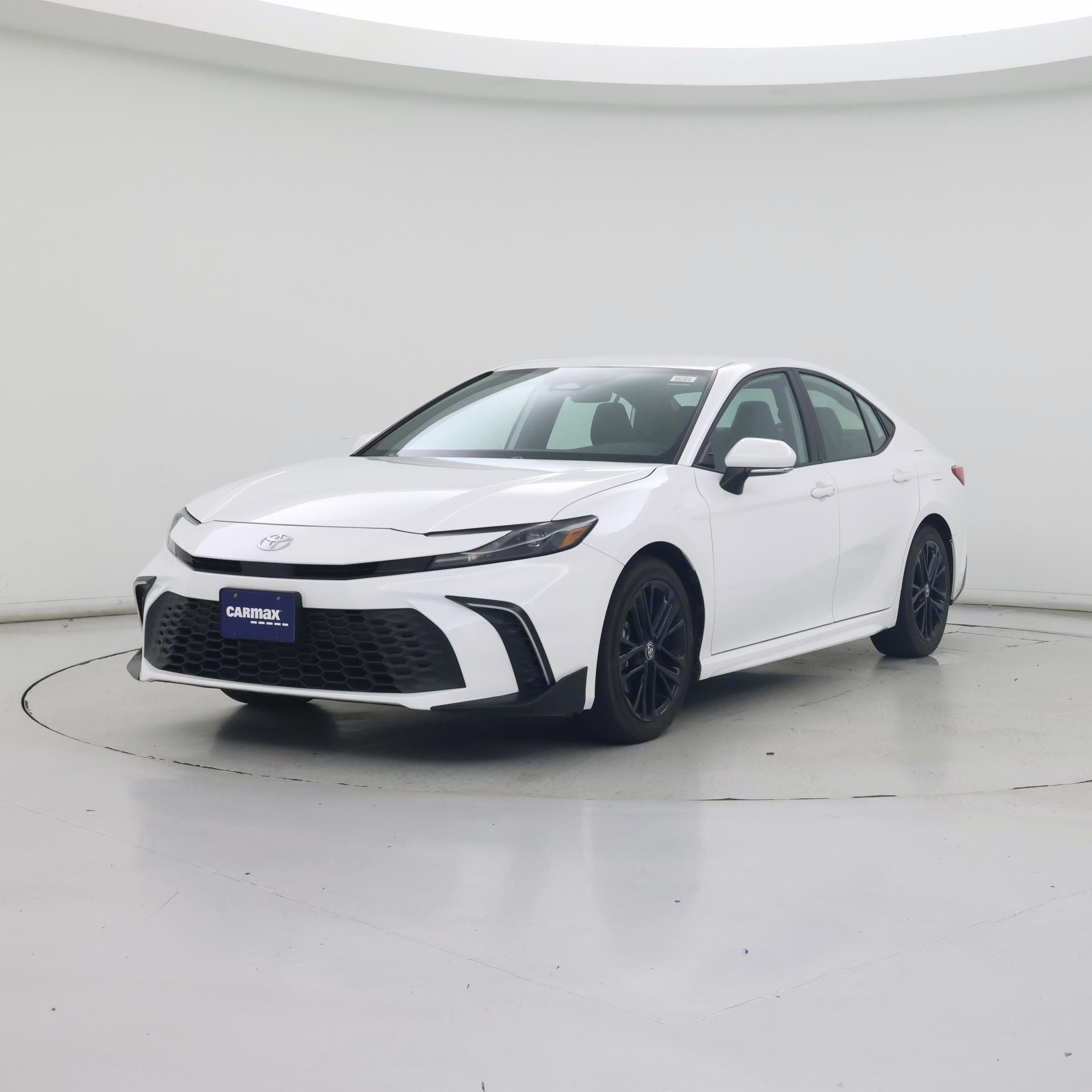 Thumbnail: 2025 Toyota Camry - 4
