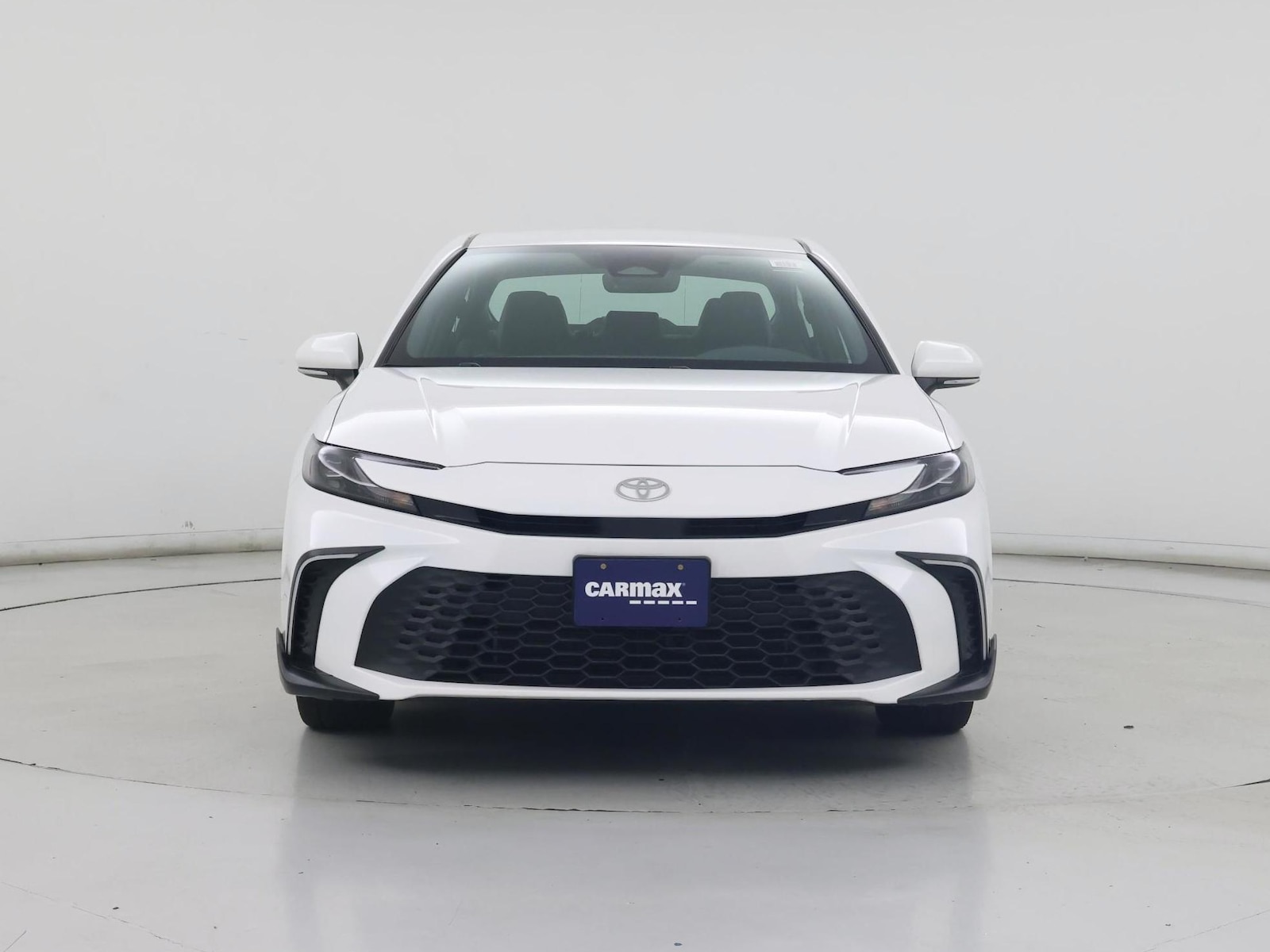 2025 Toyota Camry SE - Photo 6