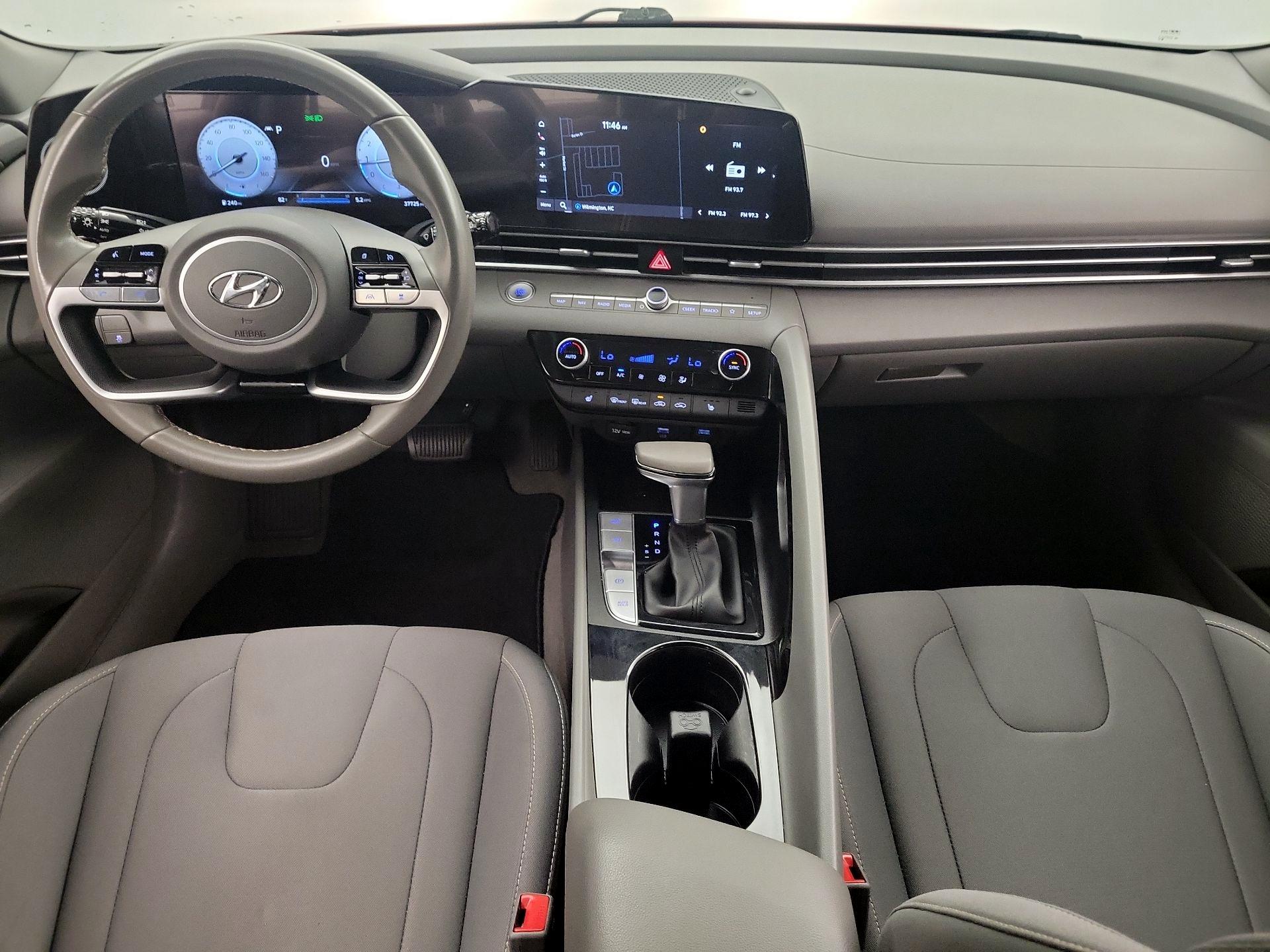 Thumbnail: 2023 Hyundai Elantra - 9
