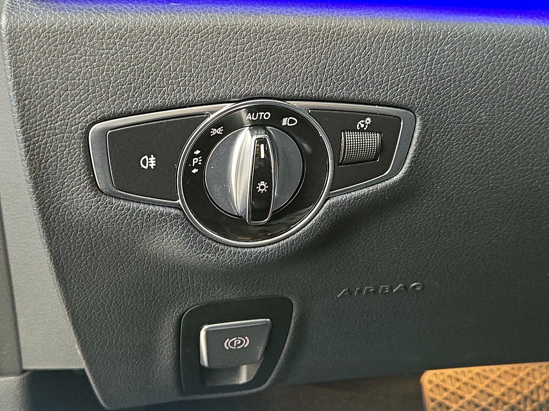Thumbnail: 2019 Mercedes-Benz E-Class - 13