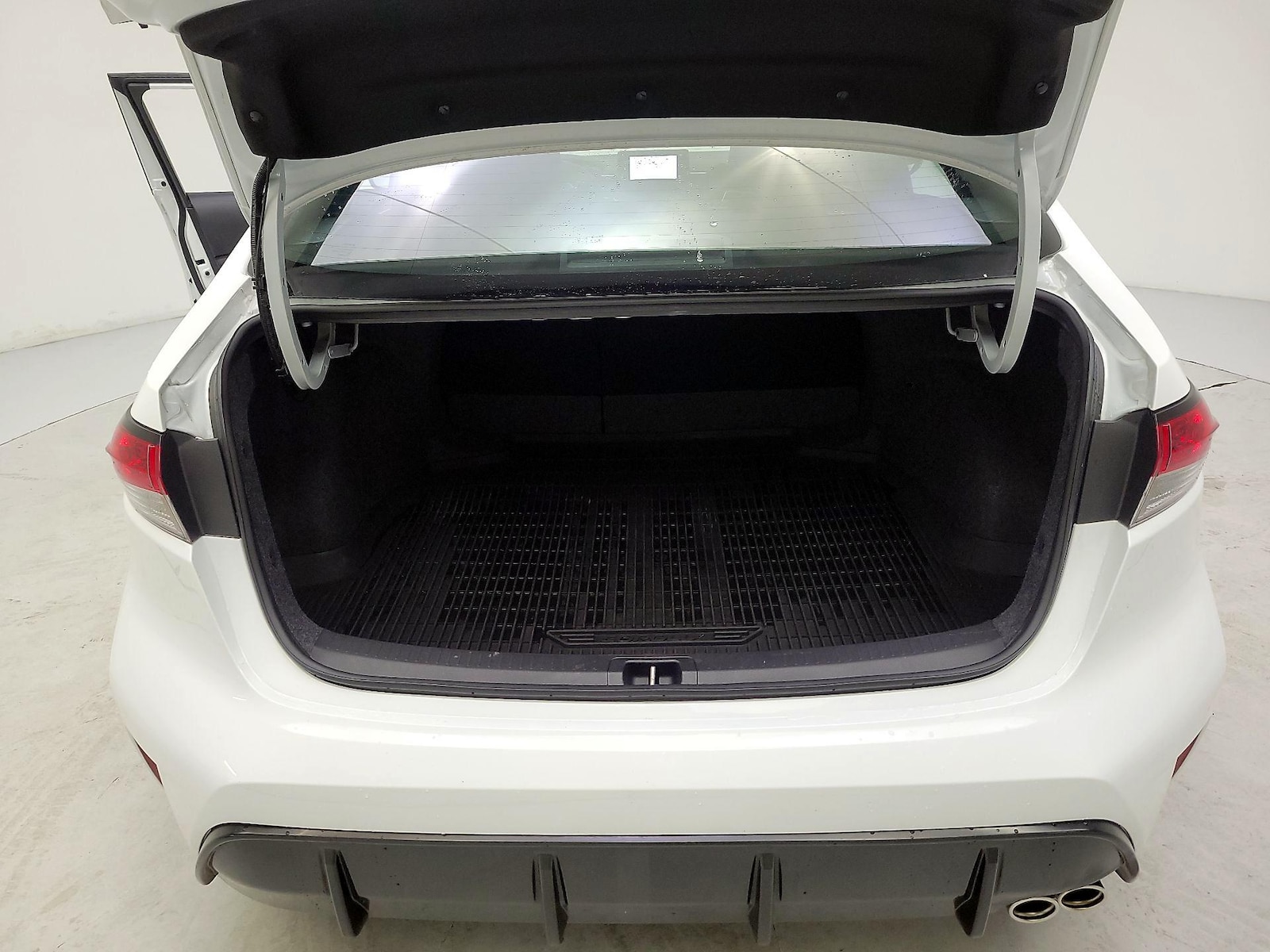 2026 Toyota Corolla SE - Photo 20