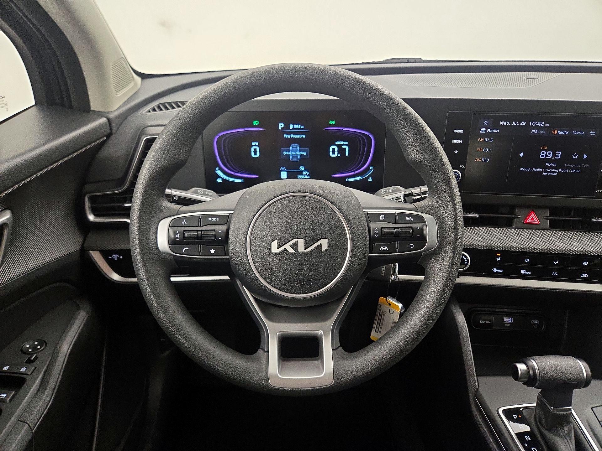Thumbnail: 2025 Kia Sportage - 10