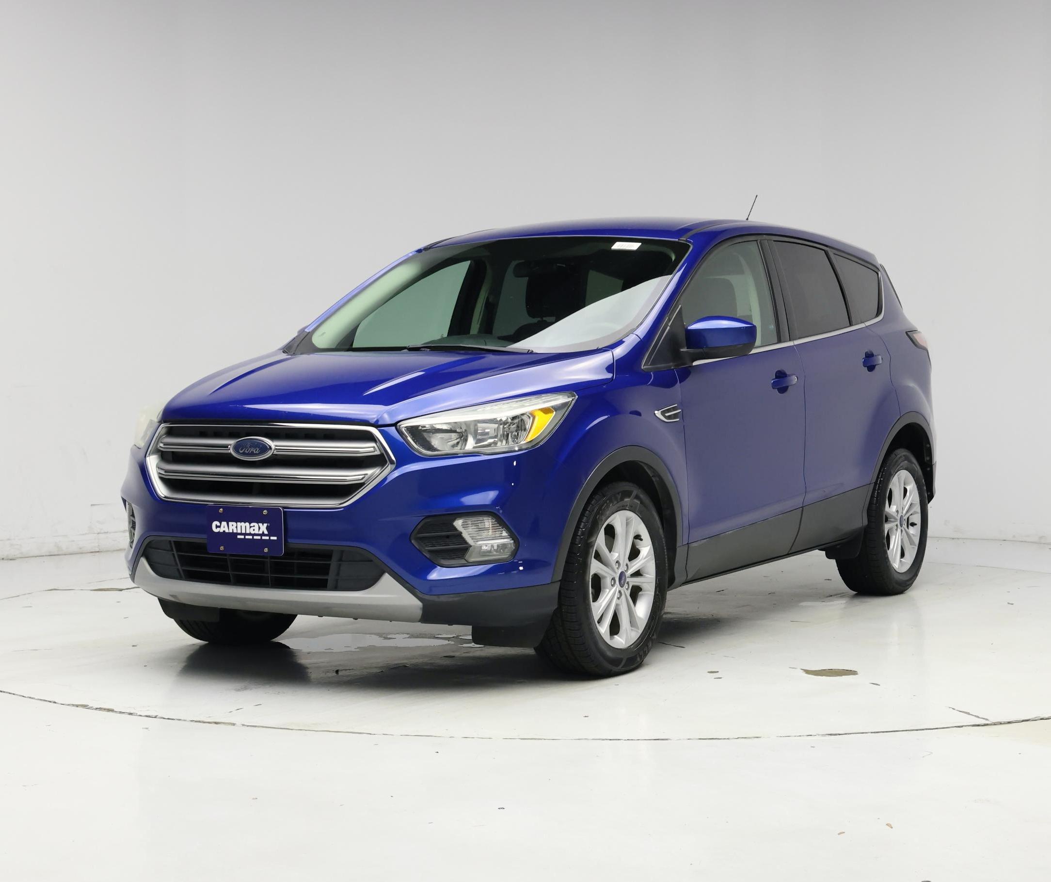Thumbnail: 2017 Ford Escape - 4