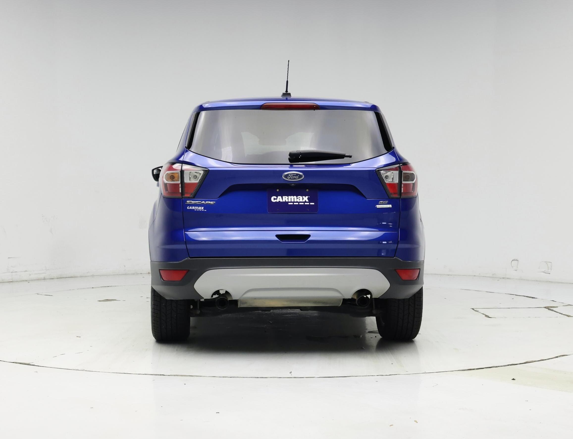 Thumbnail: 2017 Ford Escape - 6