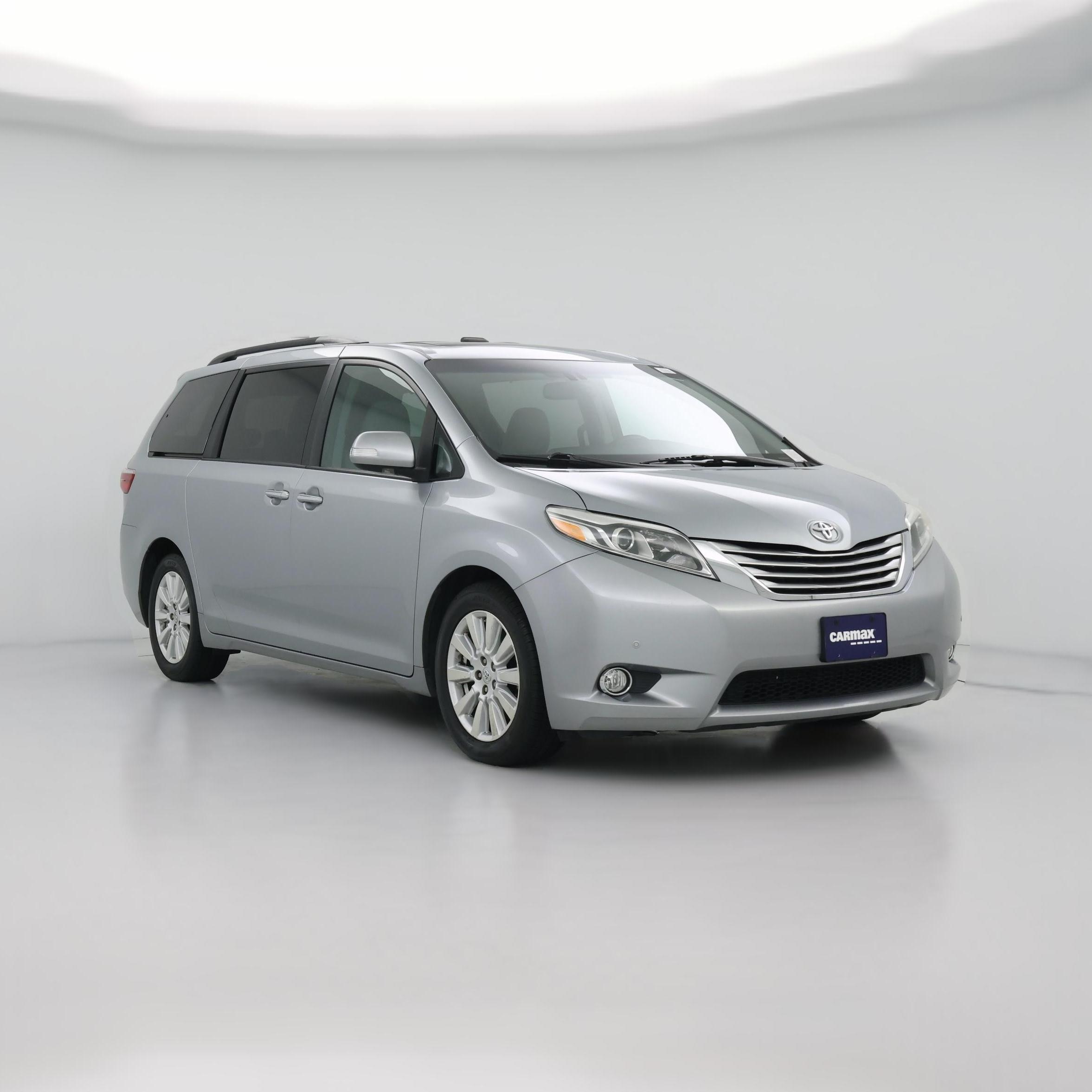 Thumbnail: 2017 Toyota Sienna - 1