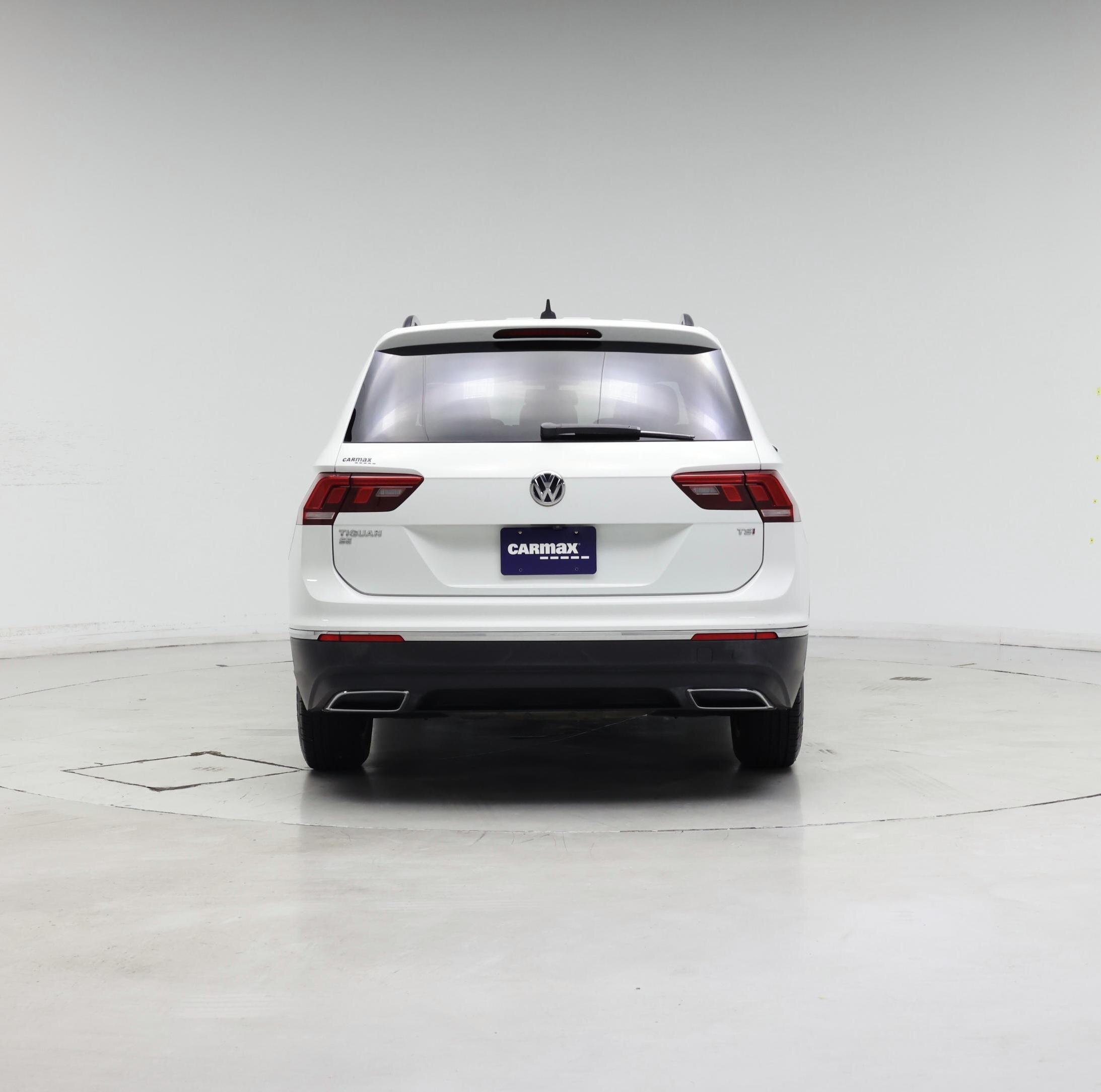 Thumbnail: 2018 Volkswagen Tiguan - 6