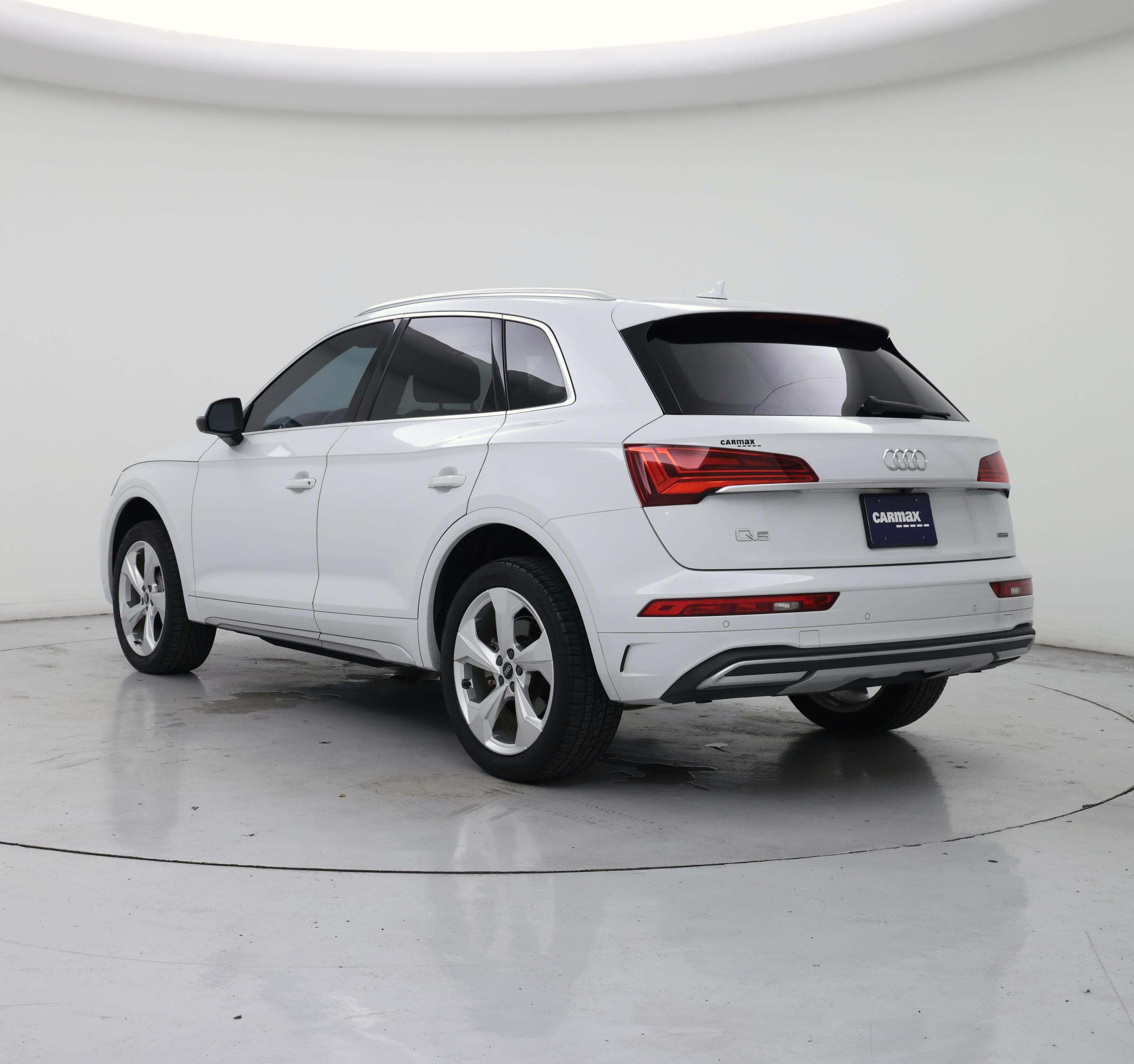 Thumbnail: 2021 Audi Q5 - 2