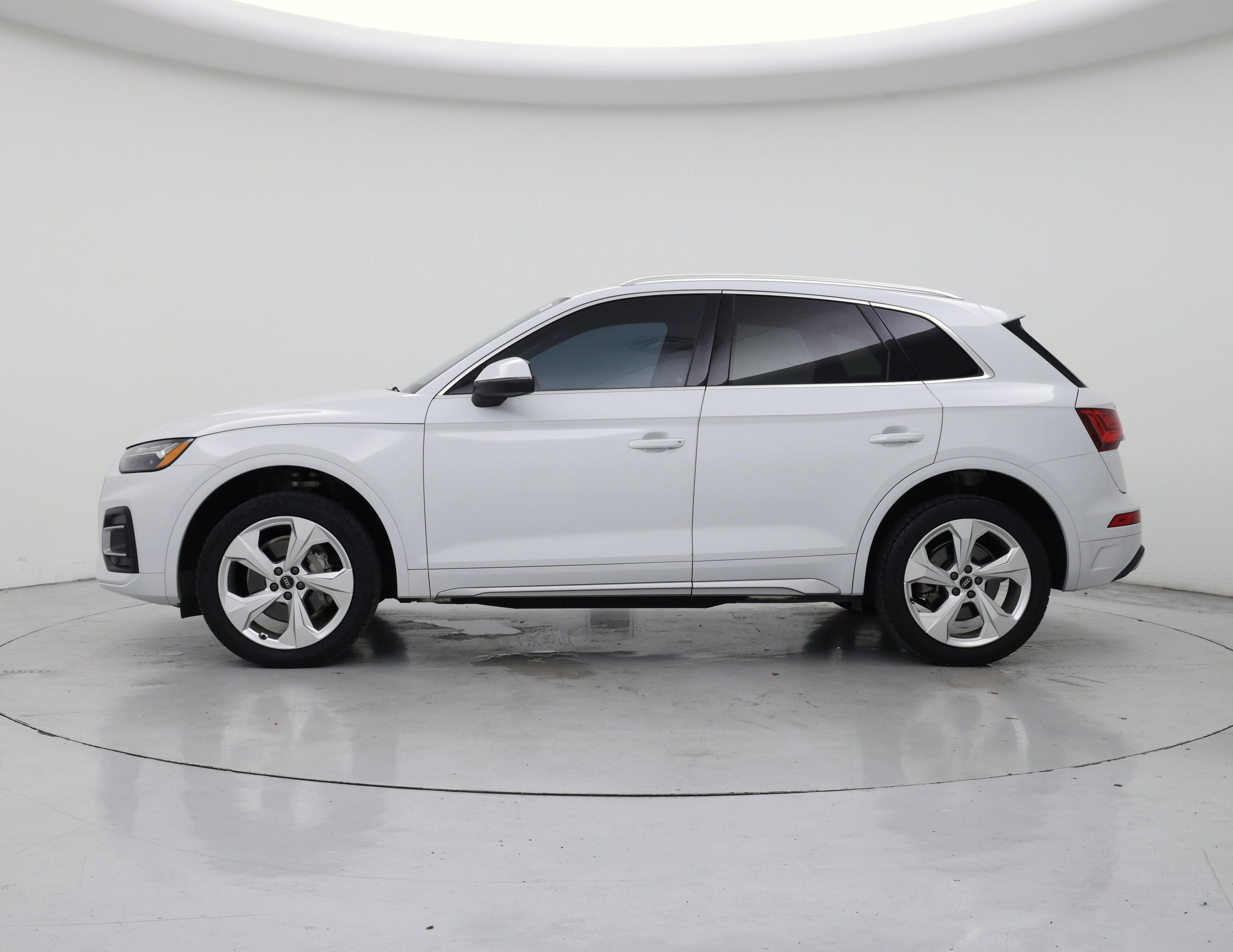 Thumbnail: 2021 Audi Q5 - 3