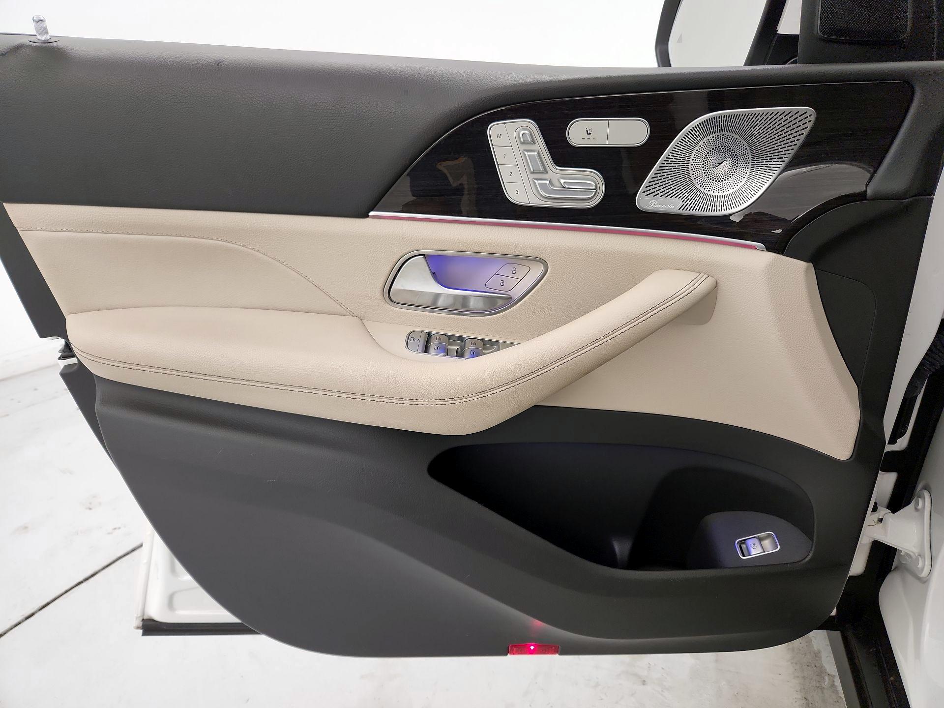 Thumbnail: 2020 Mercedes-Benz GLE - 12