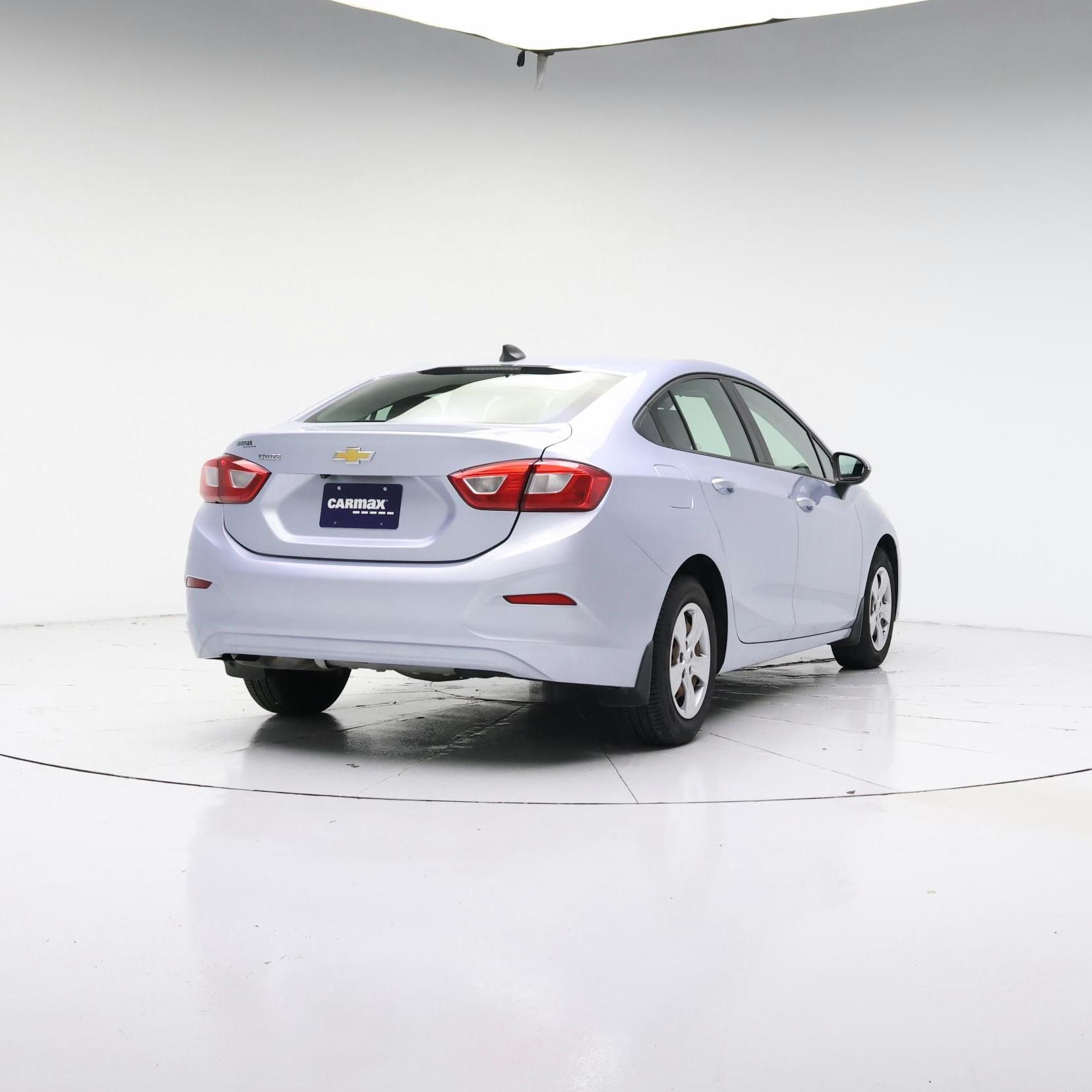 Thumbnail: 2018 Chevrolet Cruze - 8