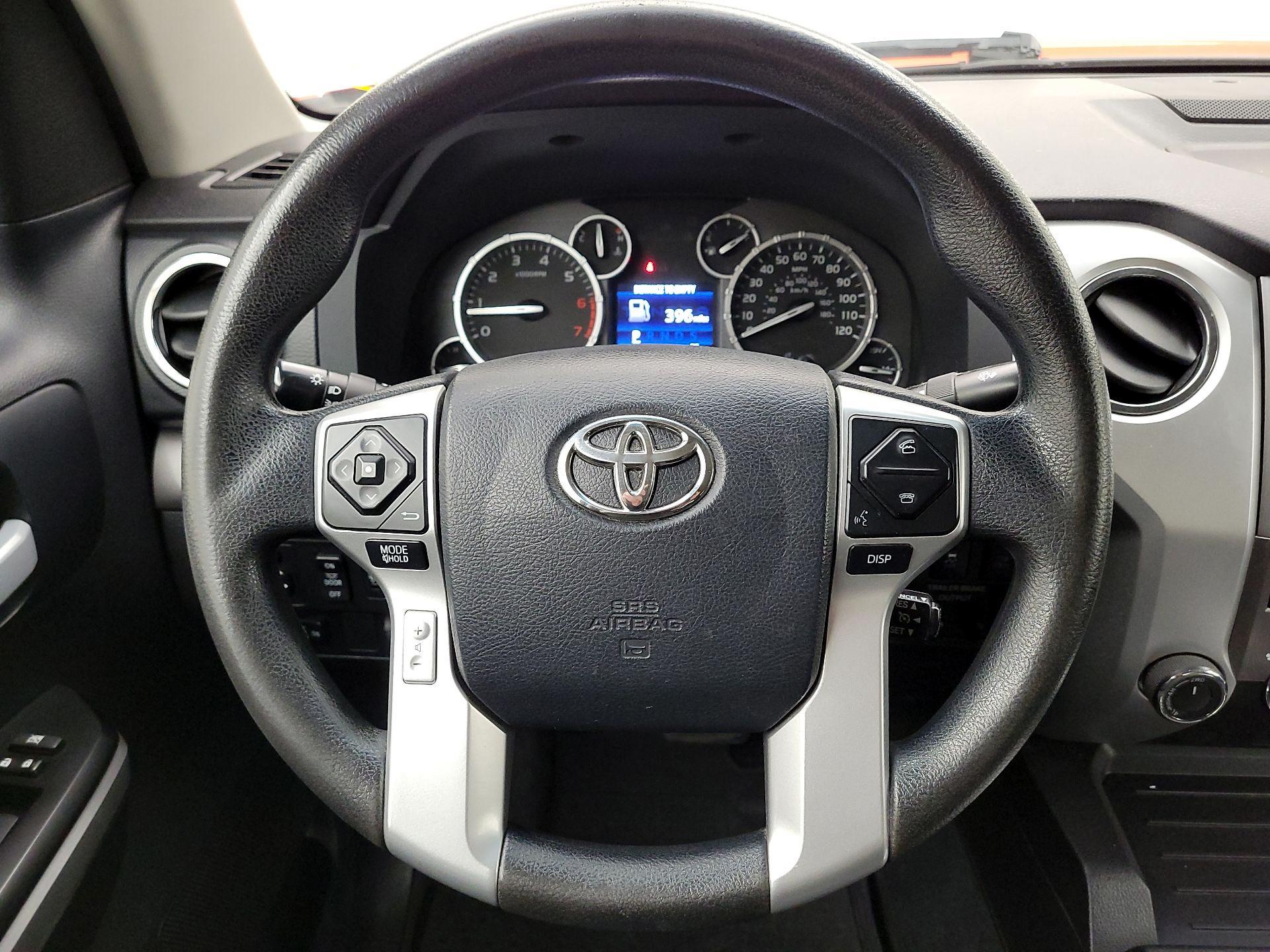 Thumbnail: 2016 Toyota Tundra - 10