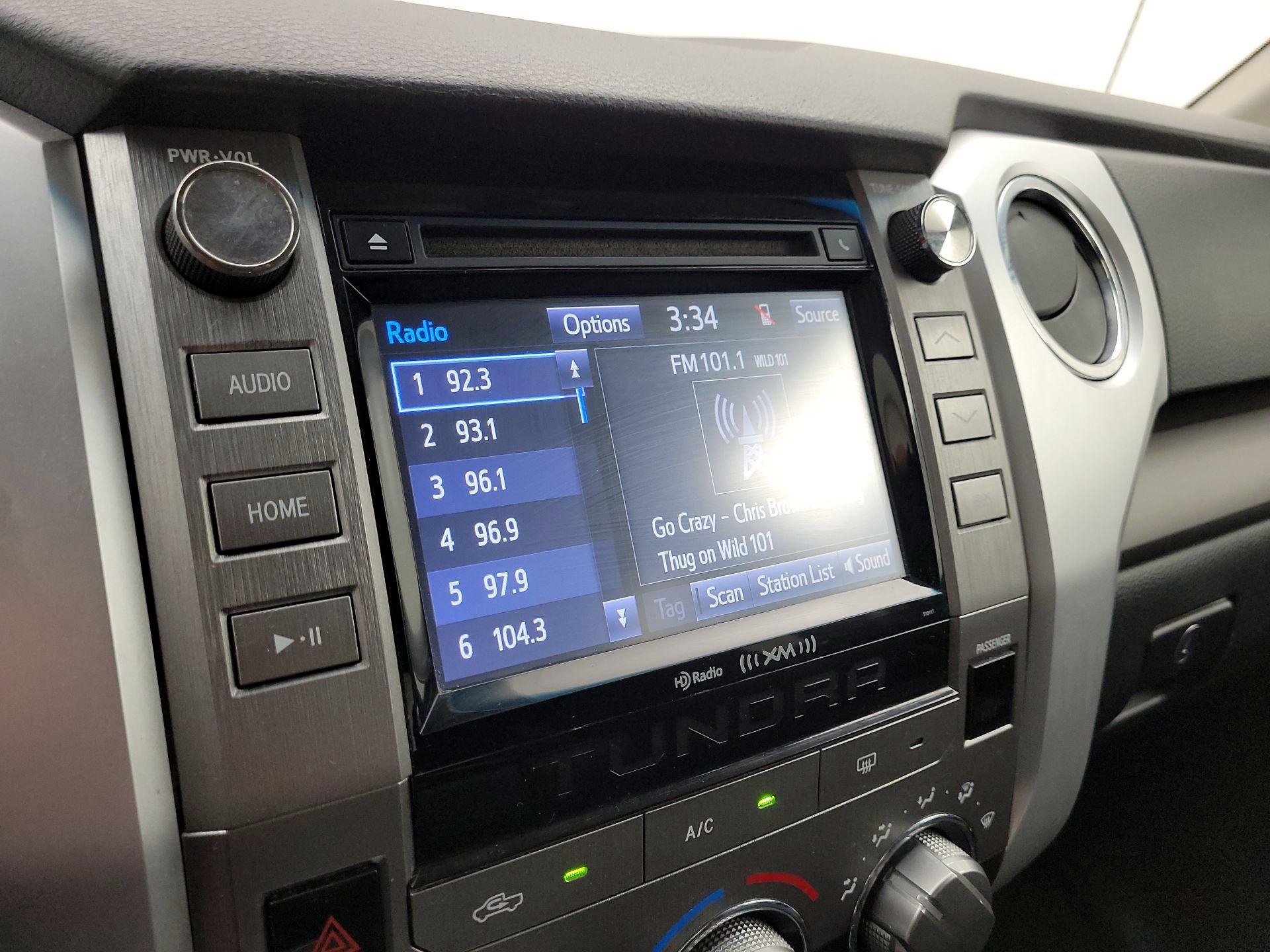 Thumbnail: 2016 Toyota Tundra - 15