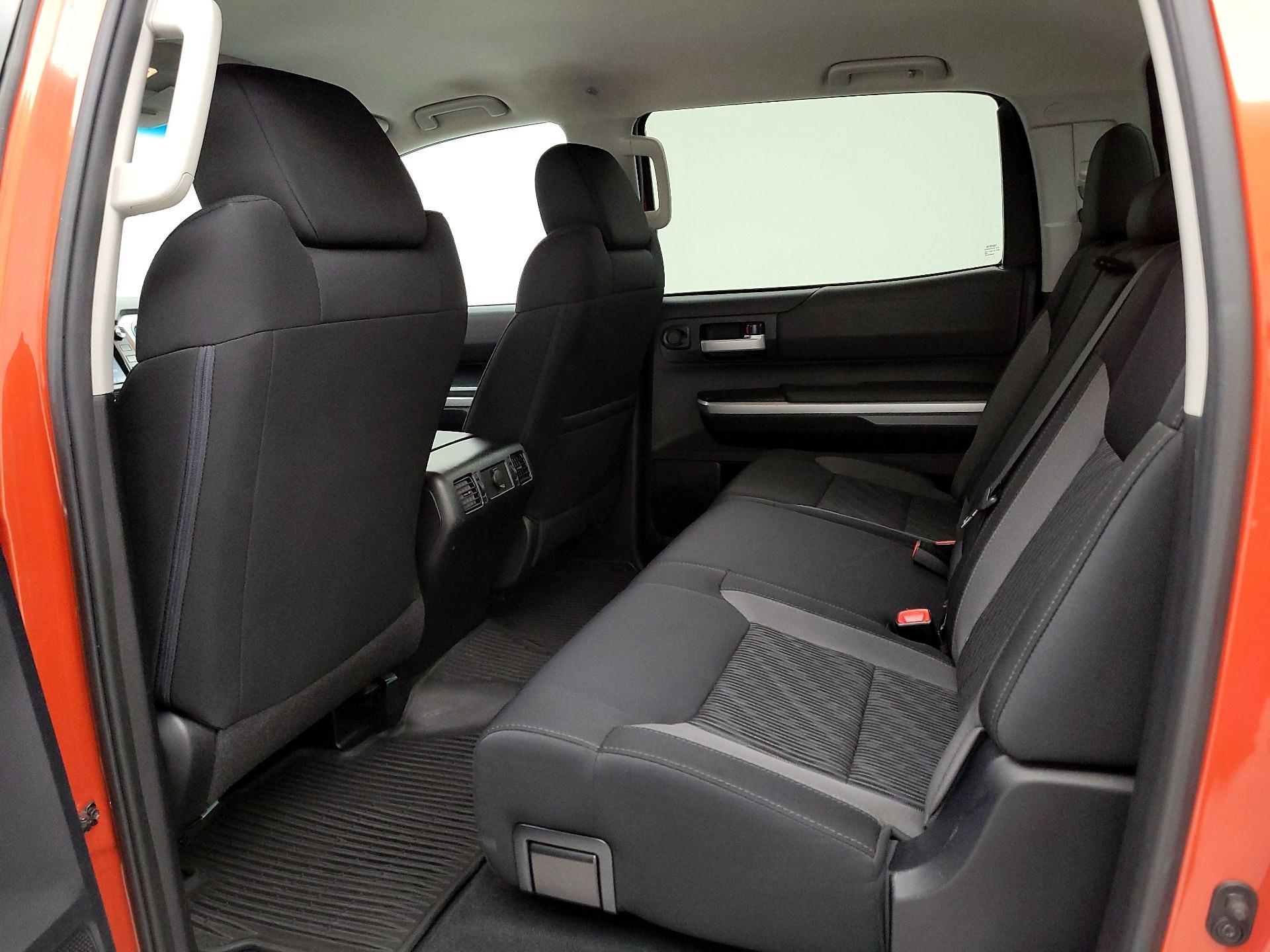 Thumbnail: 2016 Toyota Tundra - 19