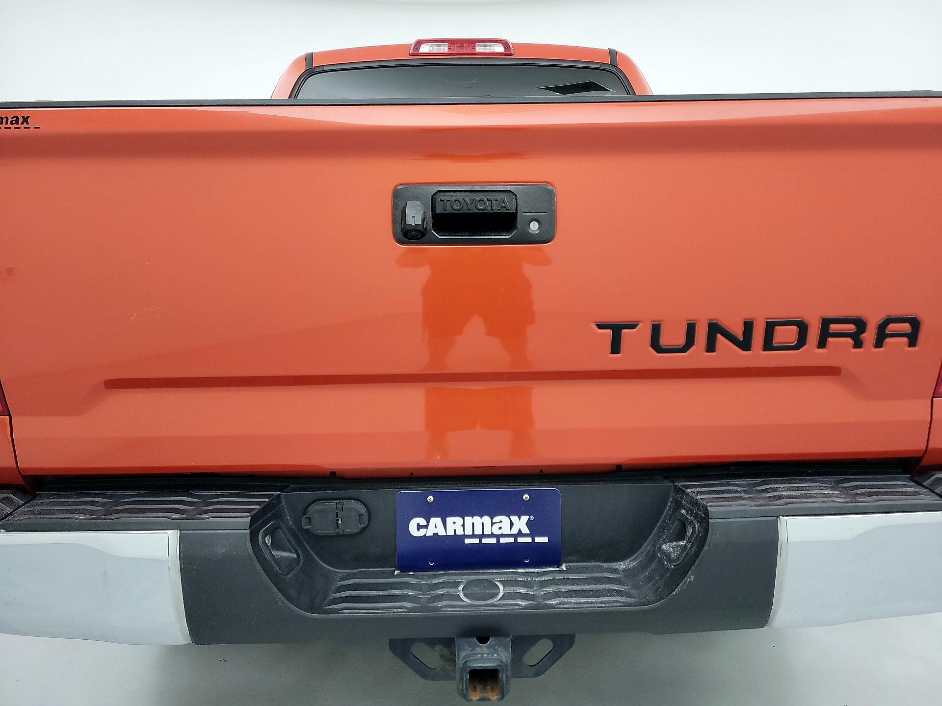 Thumbnail: 2016 Toyota Tundra - 20