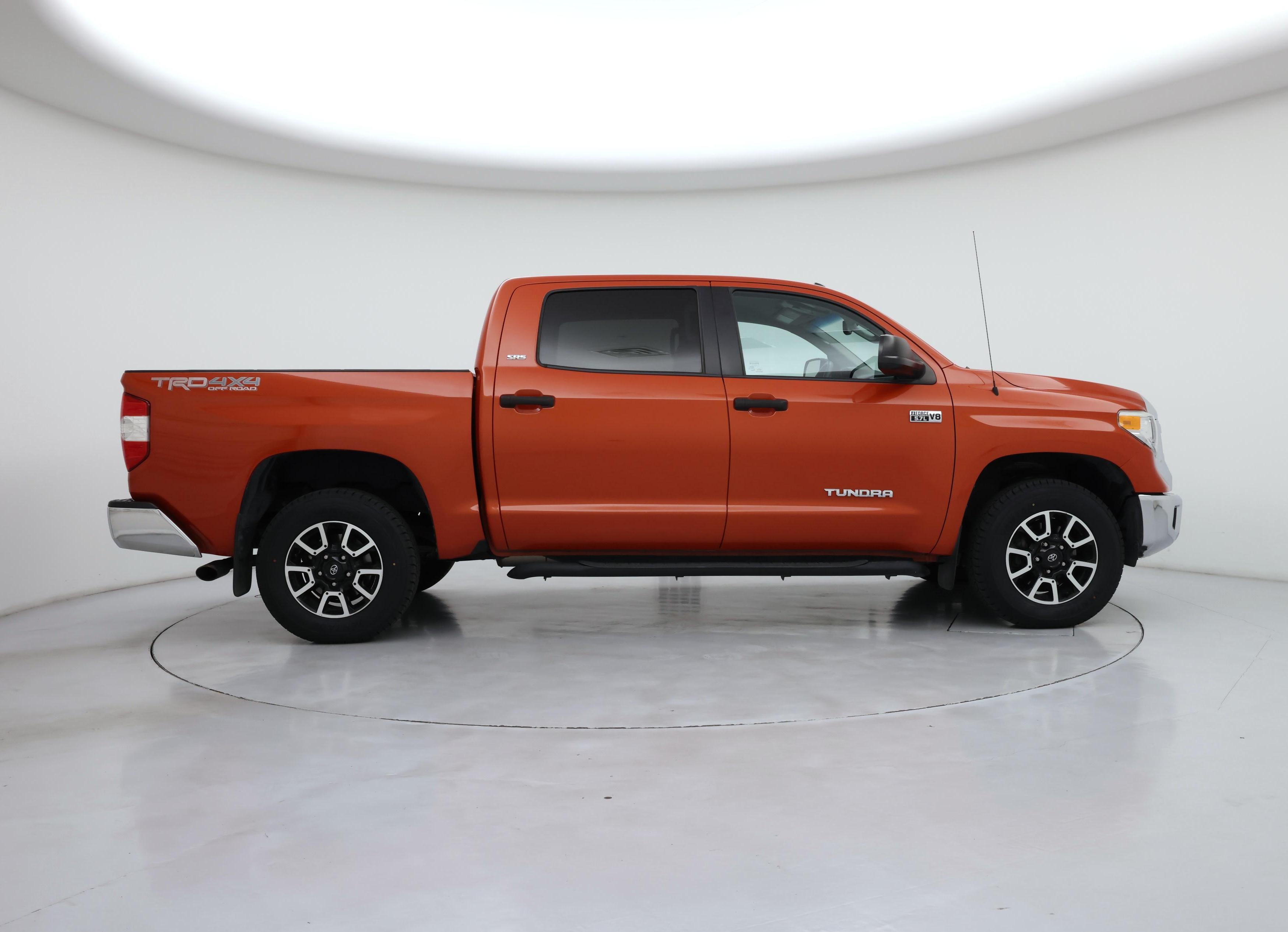 Thumbnail: 2016 Toyota Tundra - 7
