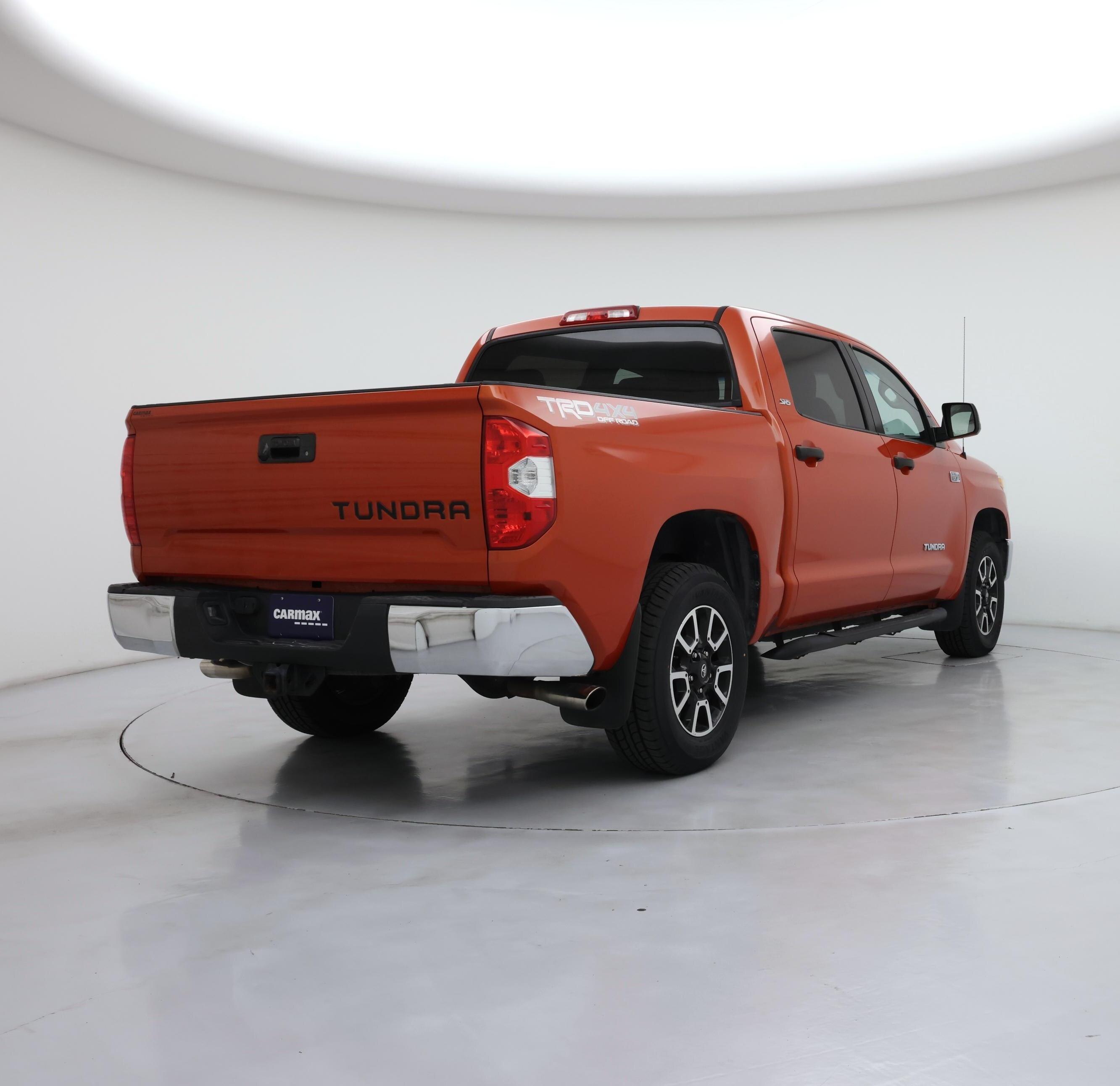 Thumbnail: 2016 Toyota Tundra - 8