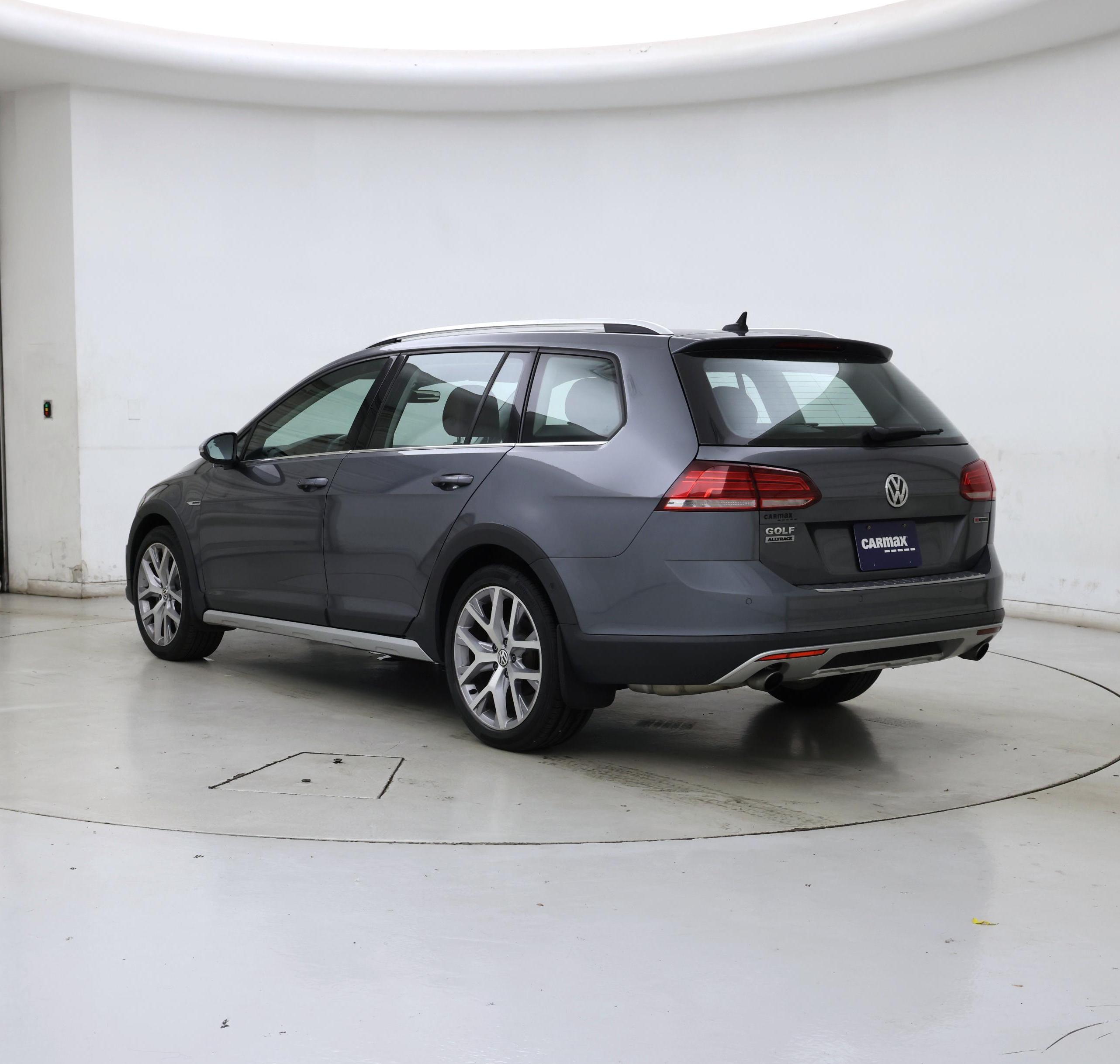 Thumbnail: 2019 Volkswagen Golf - 2