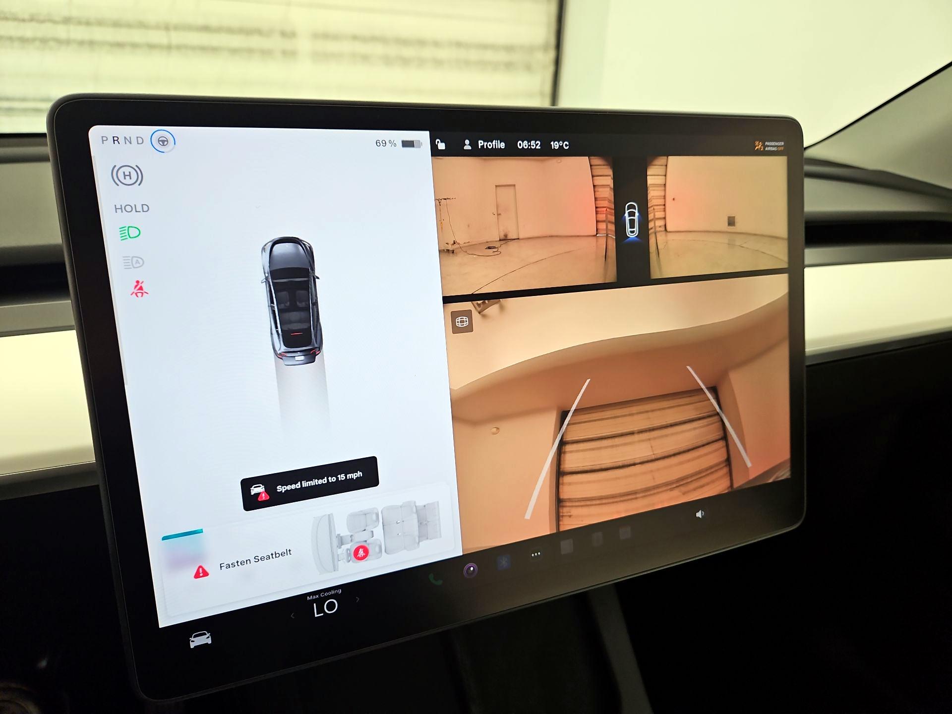 Thumbnail: 2025 Tesla Model Y - 14