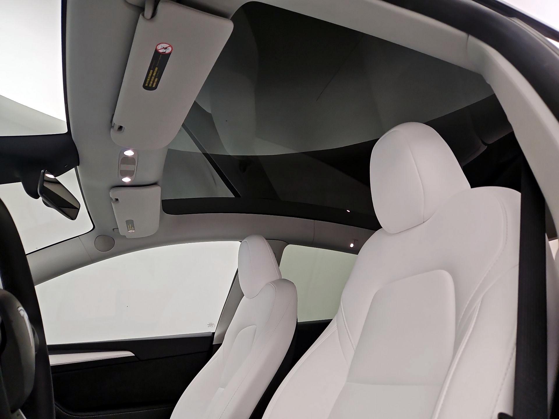 Thumbnail: 2025 Tesla Model Y - 19