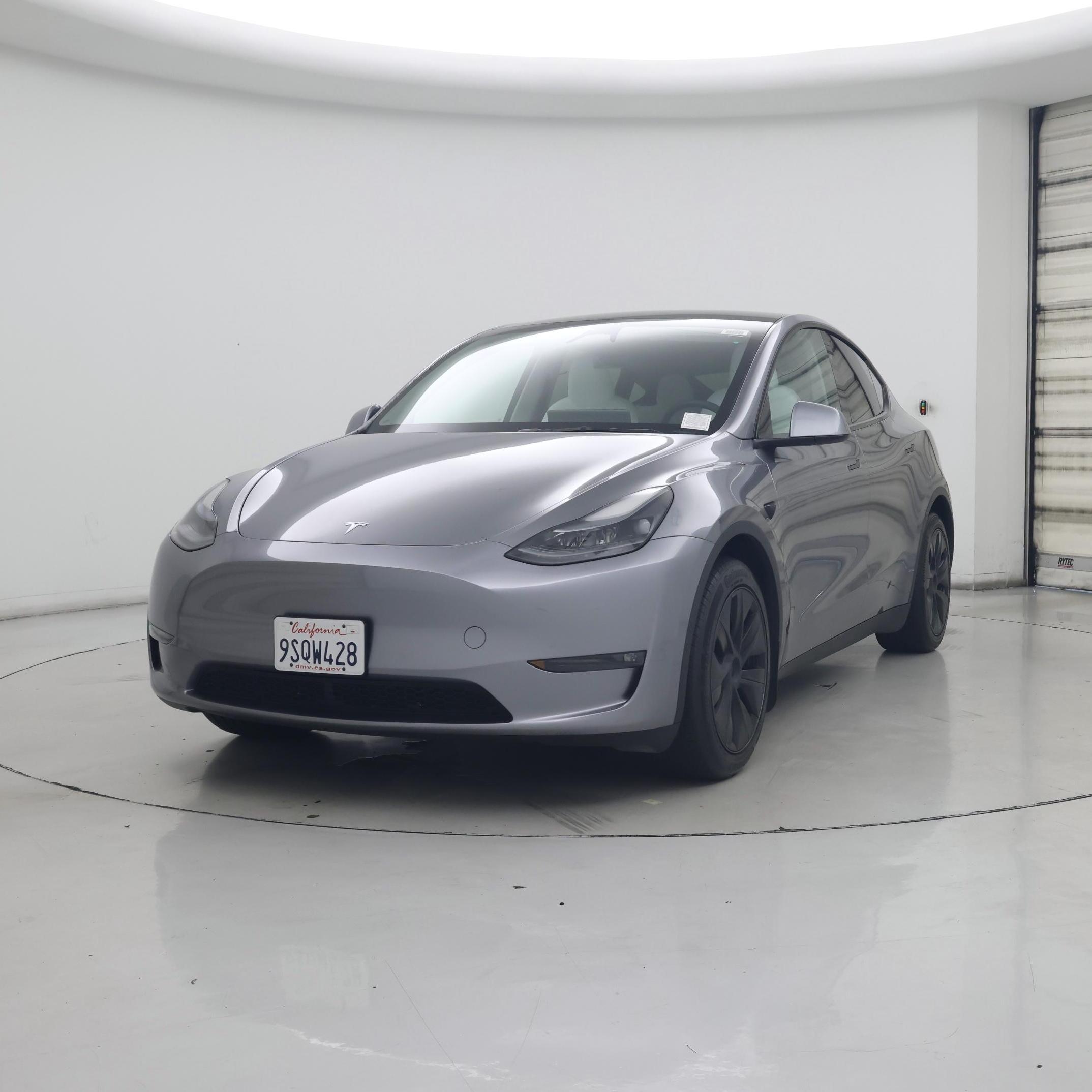 Thumbnail: 2025 Tesla Model Y - 4