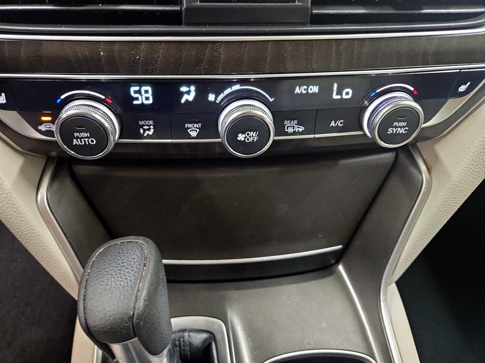 Thumbnail: 2019 Honda Accord - 16
