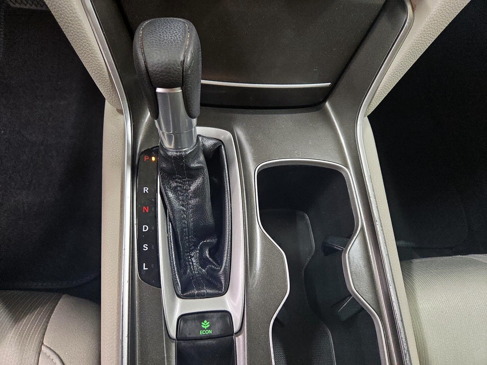 Thumbnail: 2019 Honda Accord - 17