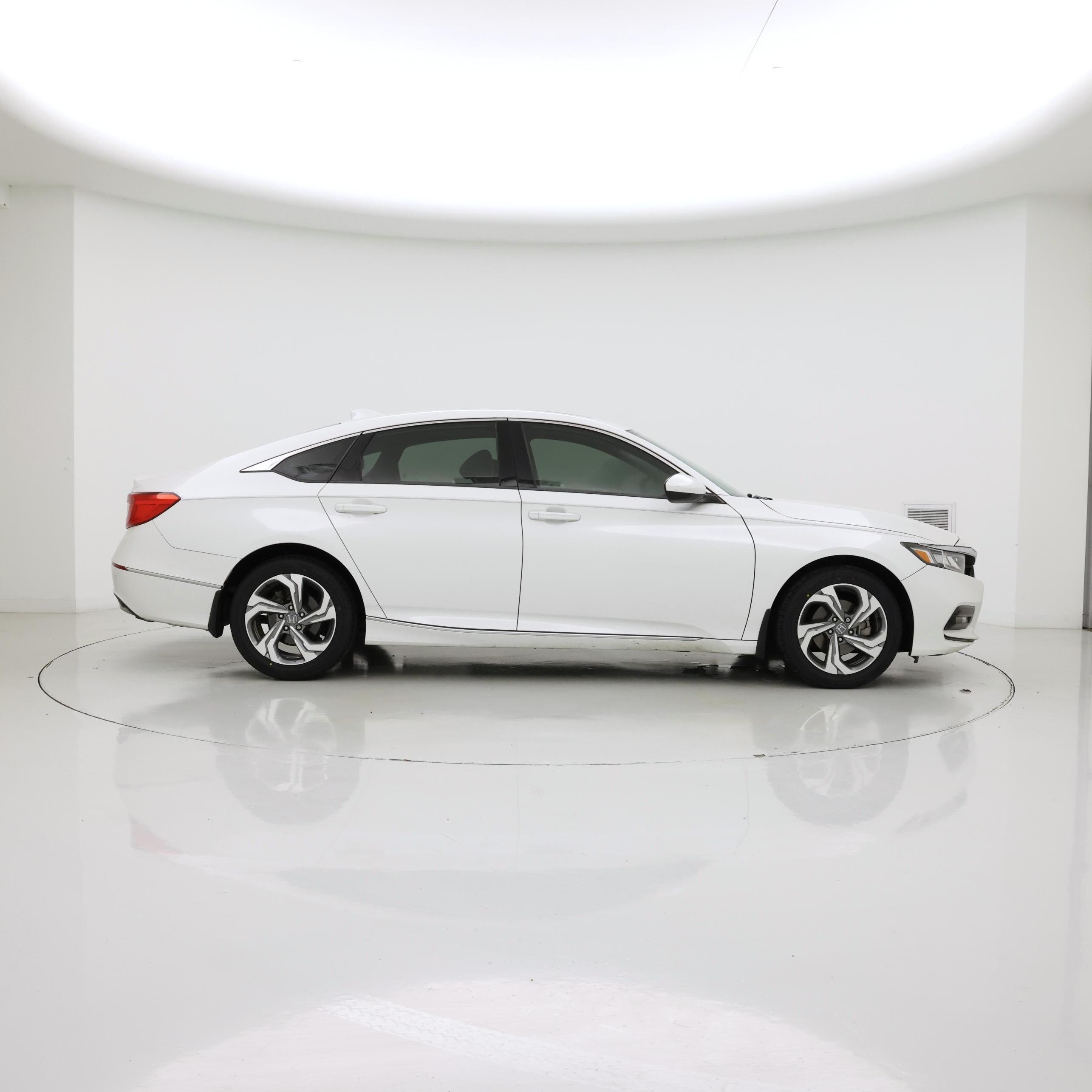 Thumbnail: 2019 Honda Accord - 7